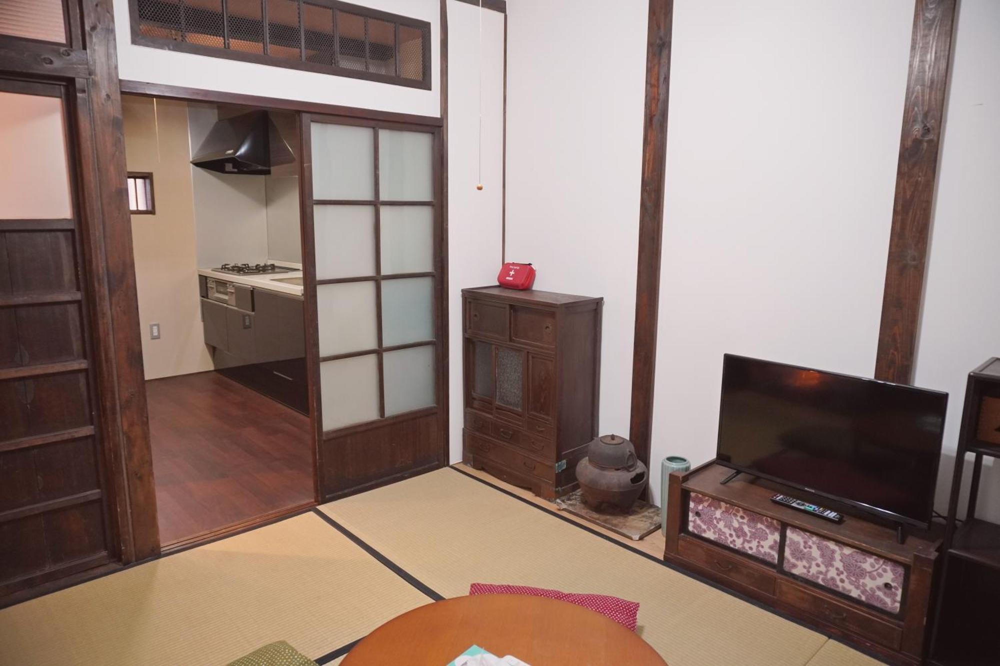 Apartment Imeiji1907松屋宅 日本兩層公寓 松屋町站步行4分鐘 容納6人 1房1傳統和室 可自助入住 *