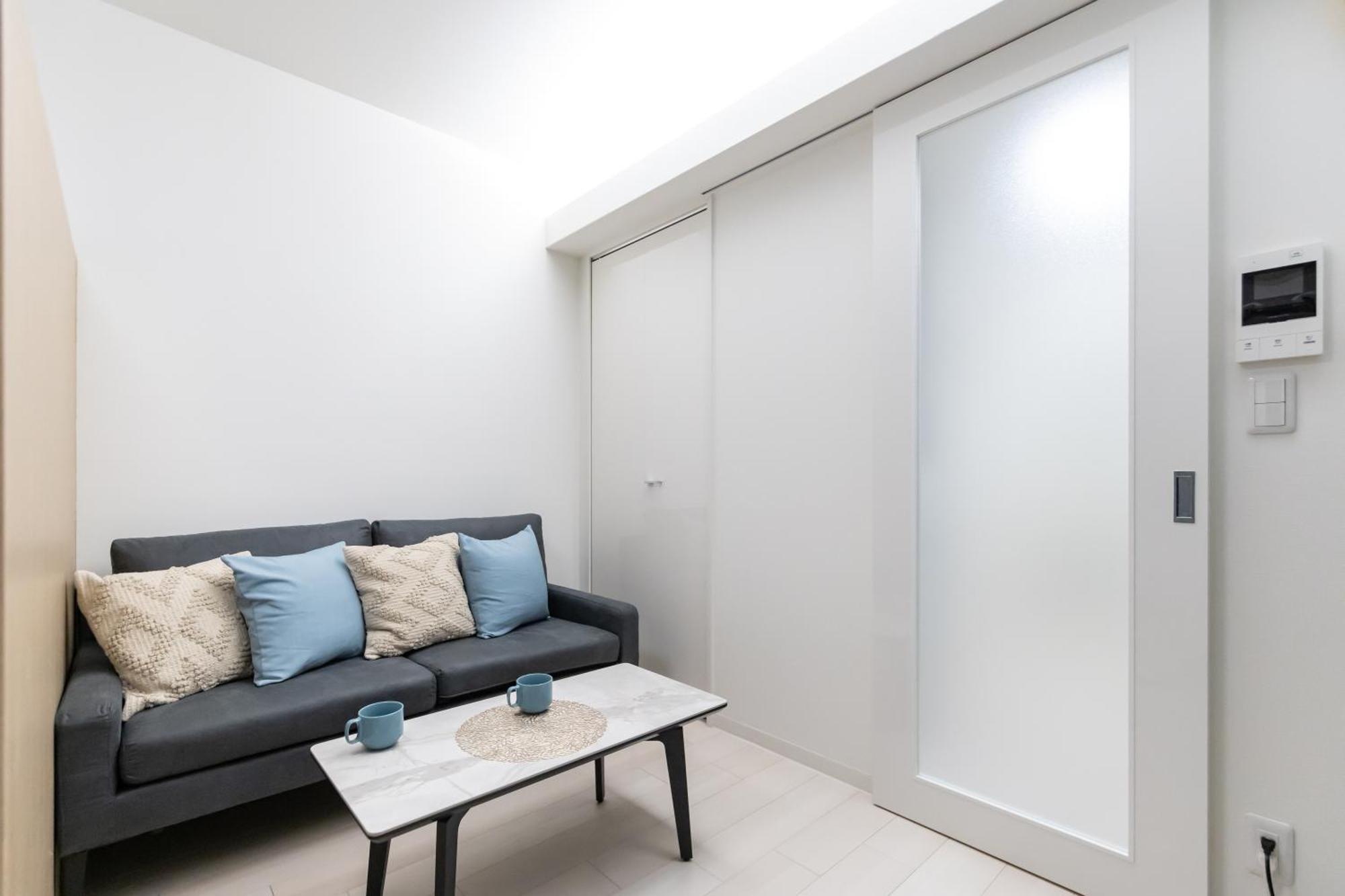 Primavera Namba Minami Apartment