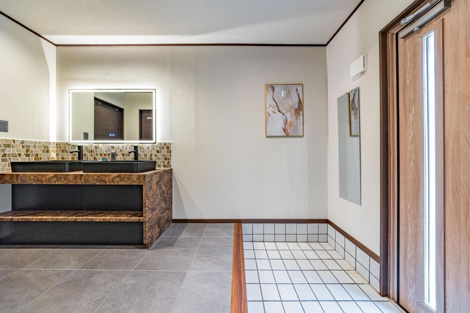 Bijou Dapper Villa *