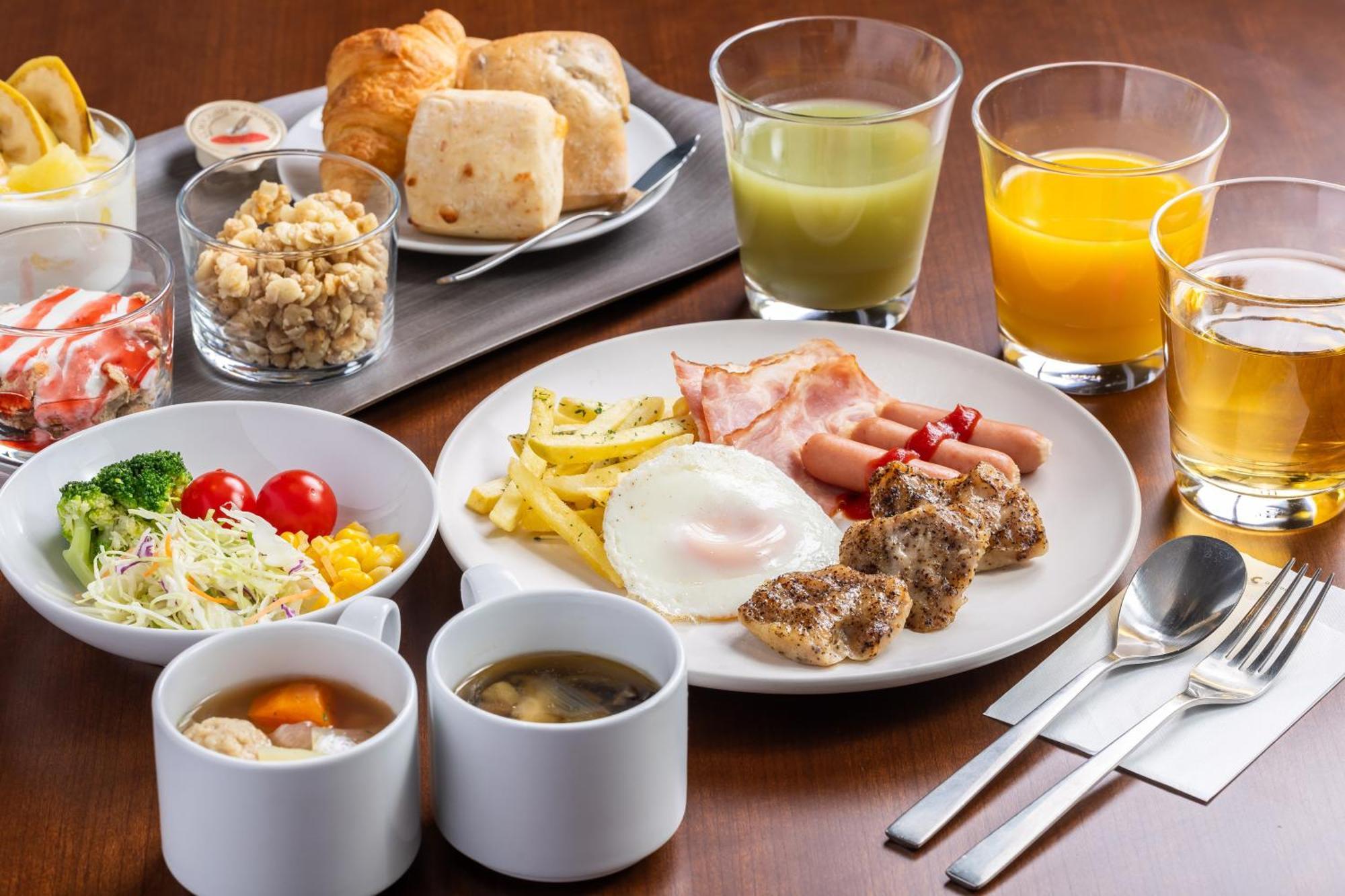 Tokyu Hommachi Hotel 4*