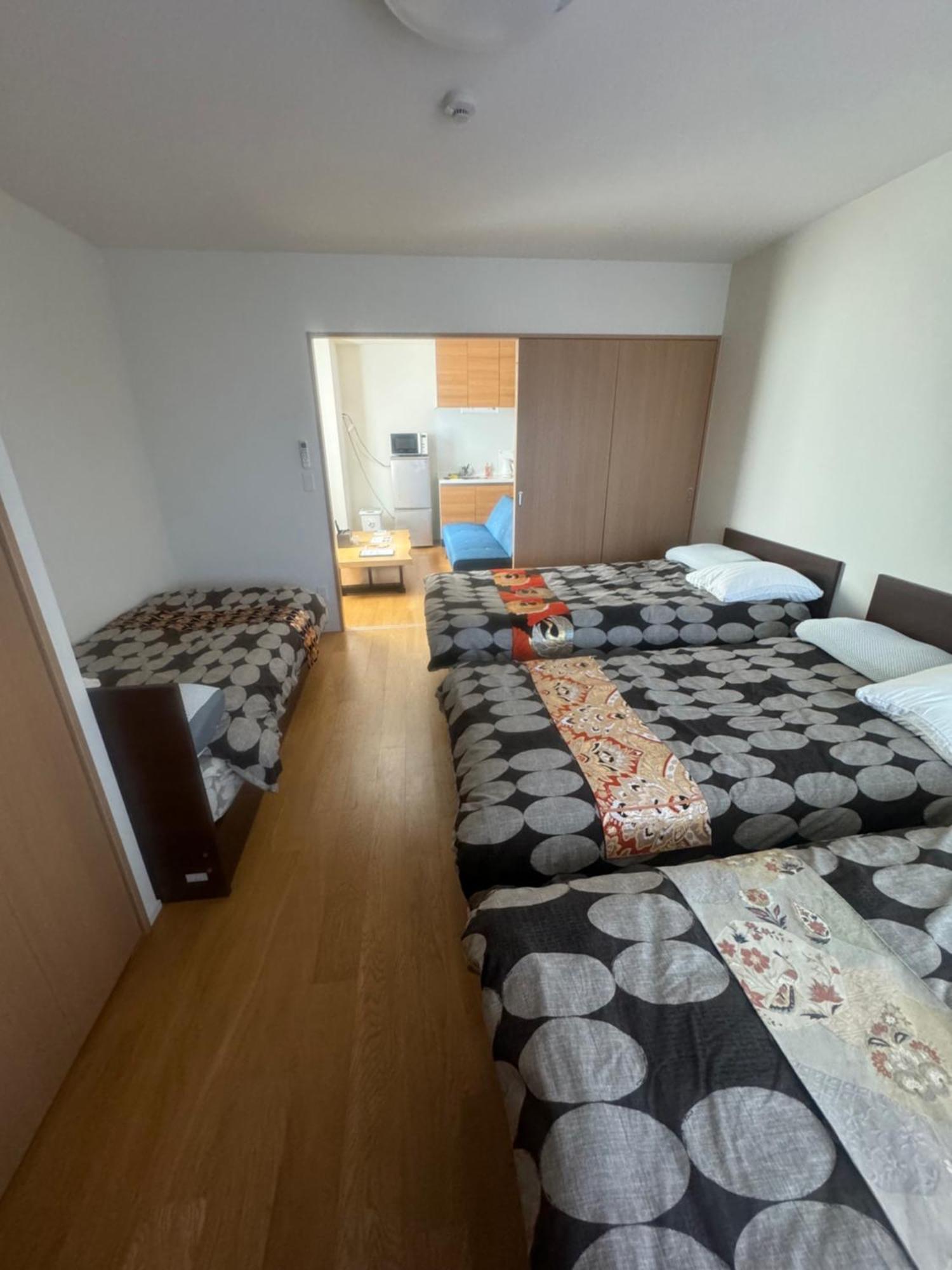 Aparthotel Saku *