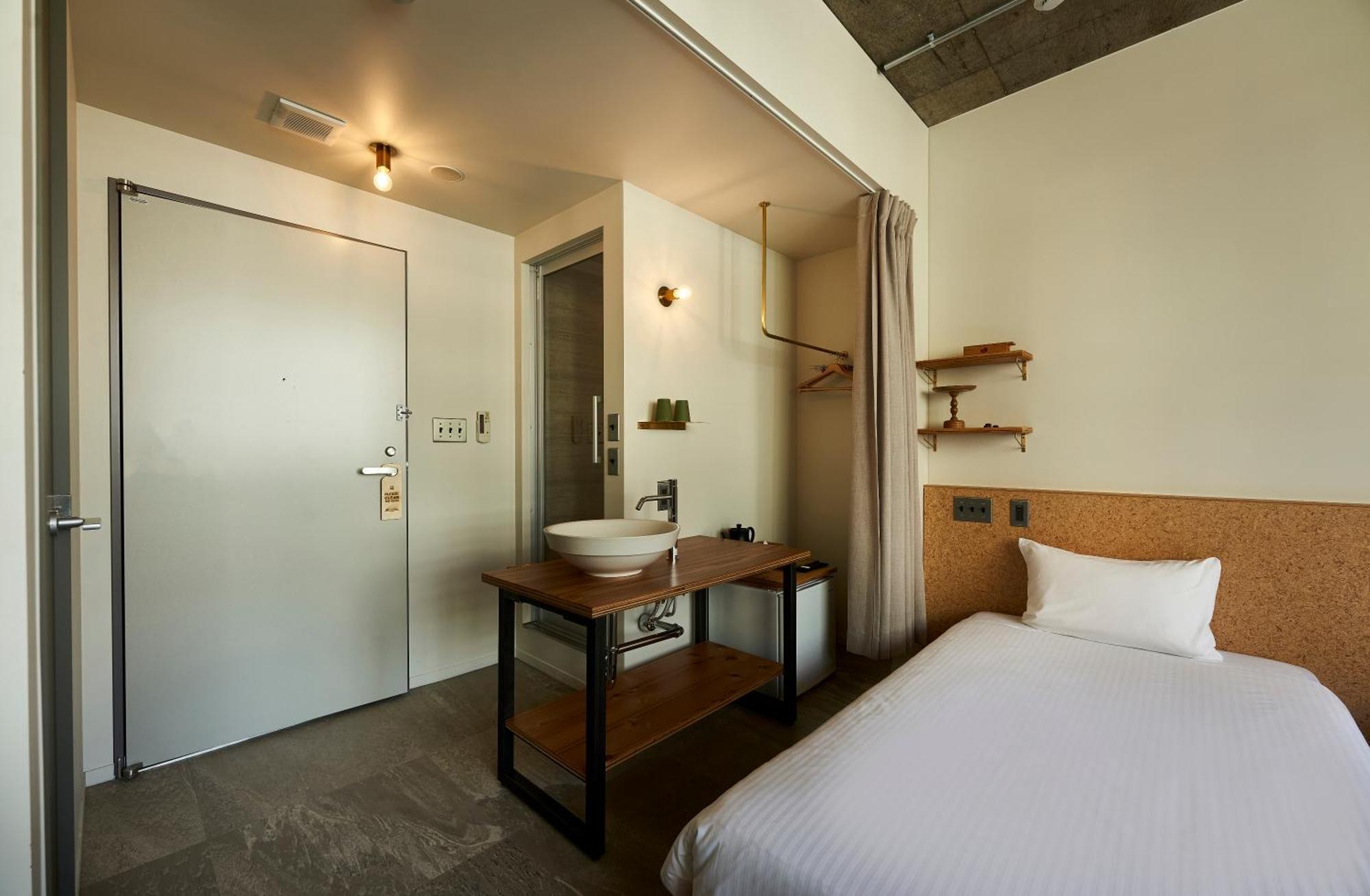 Hotel Morning Box Shinsaibashi 4*