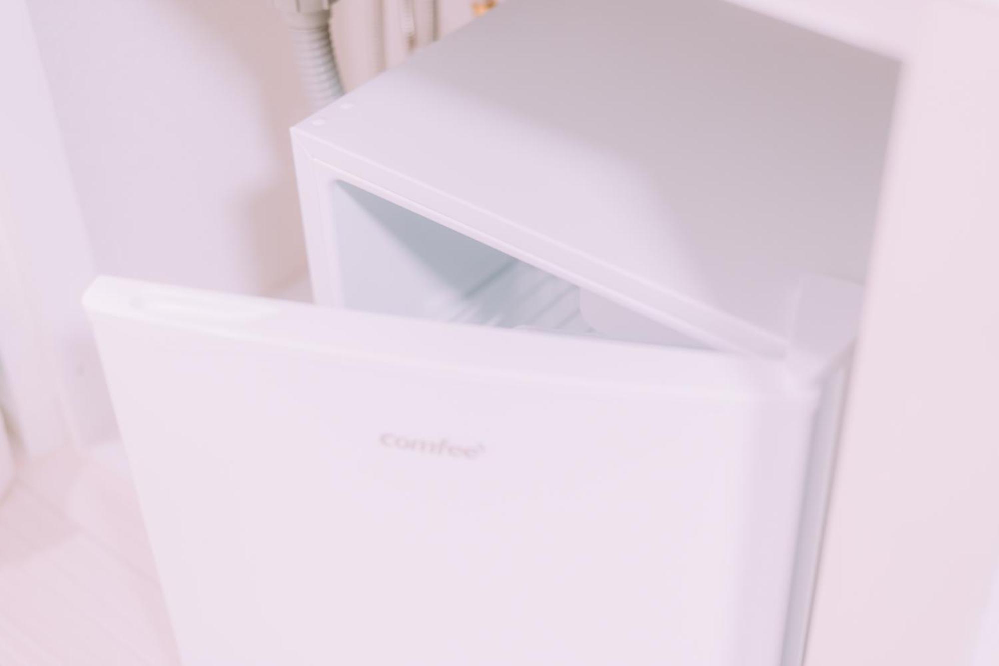 Apartment Minimalist Loft Namba Compact Studio With A 24-hour Gym Ma303