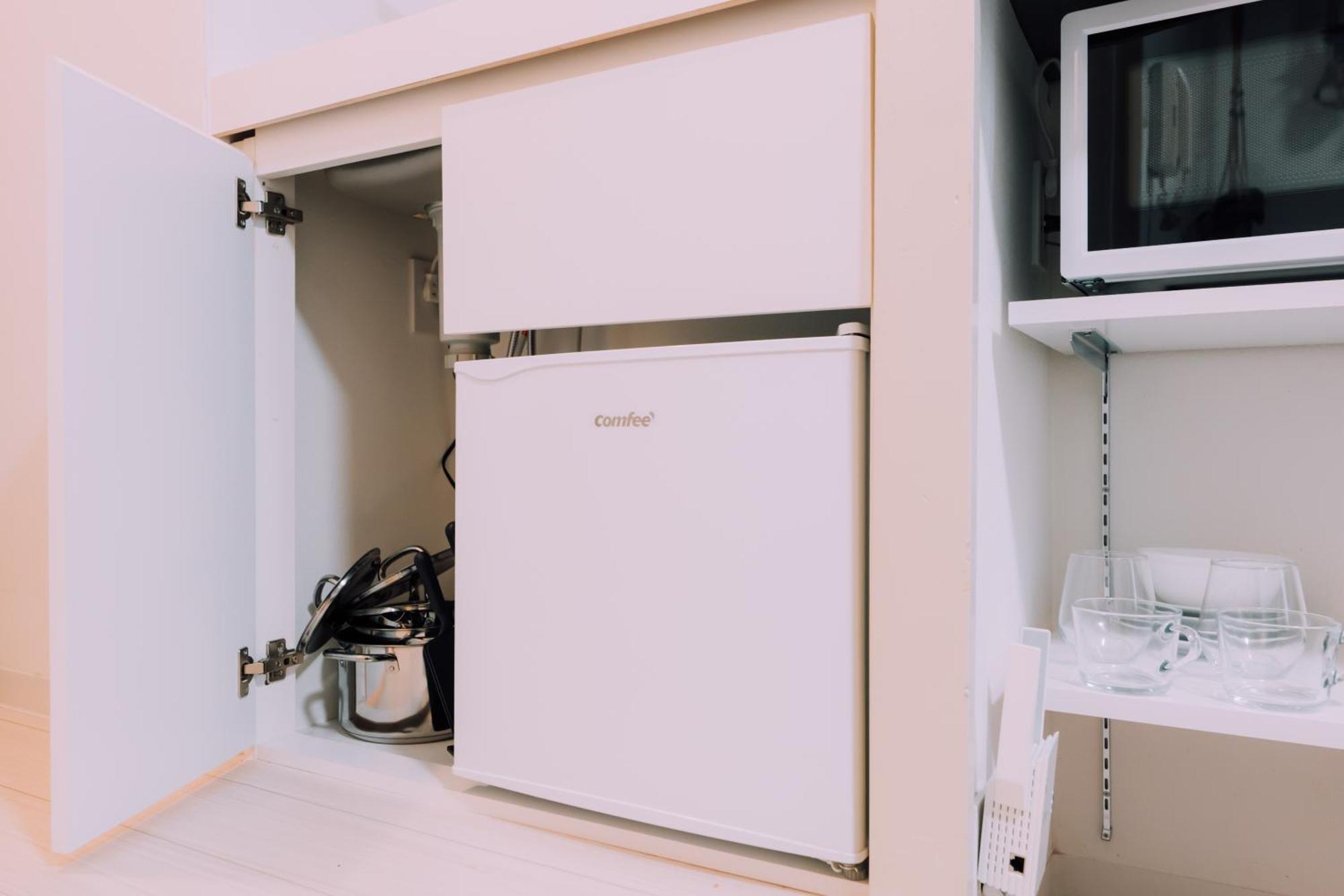 Minimalist Loft Namba Compact Studio With A 24-hour Gym Ma303