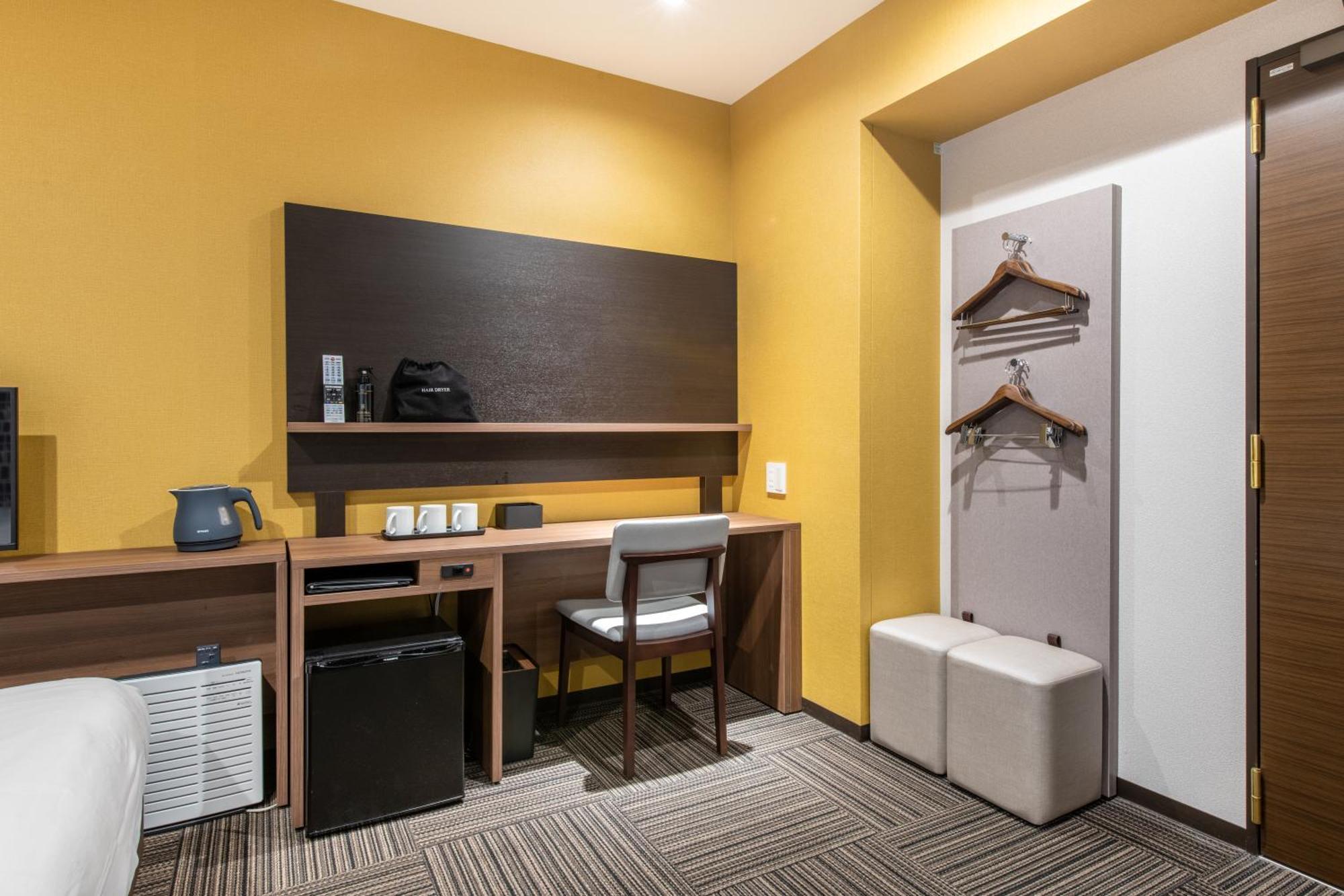 Hotel Sanrriott Hommachi