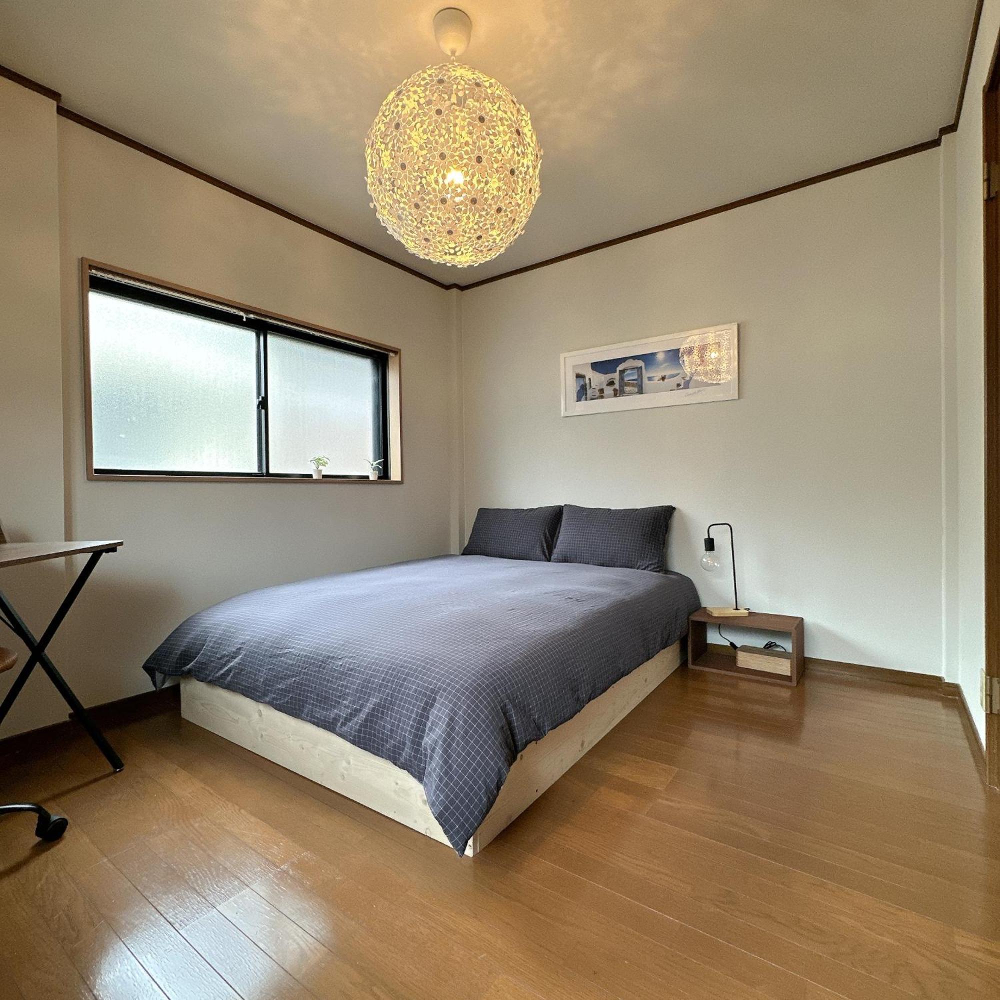 Holiday home 三米 黒門一軒家 黑门市场旁 近难波 高岛屋 道顿堀 心斋桥步行10分钟可达 独栋一户建