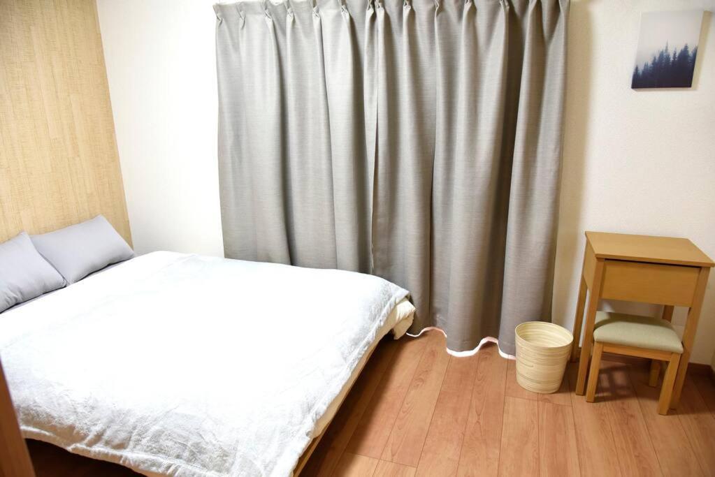 Y-imazato Apartment