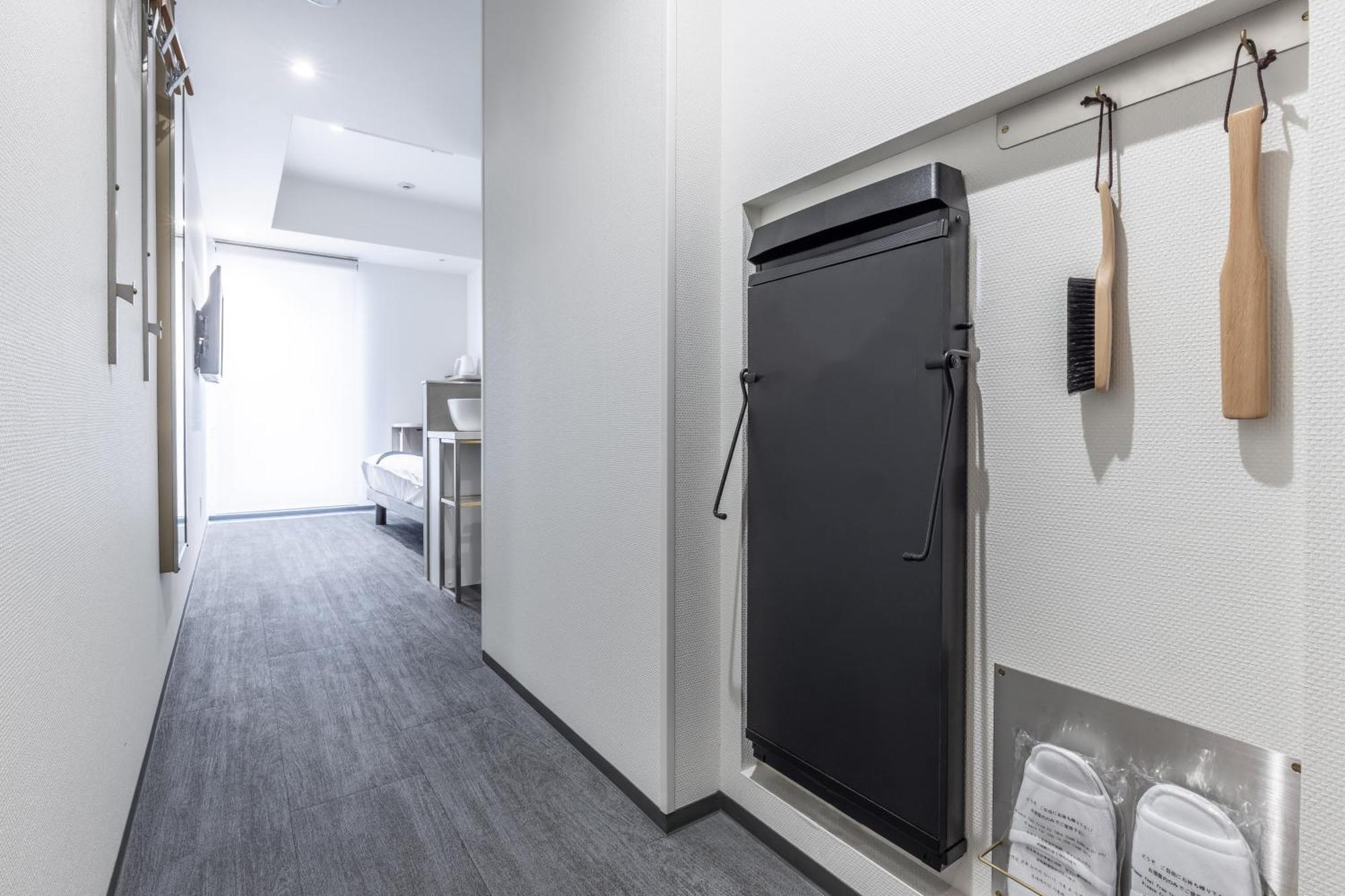 Hotel Tokyu Hommachi 4*