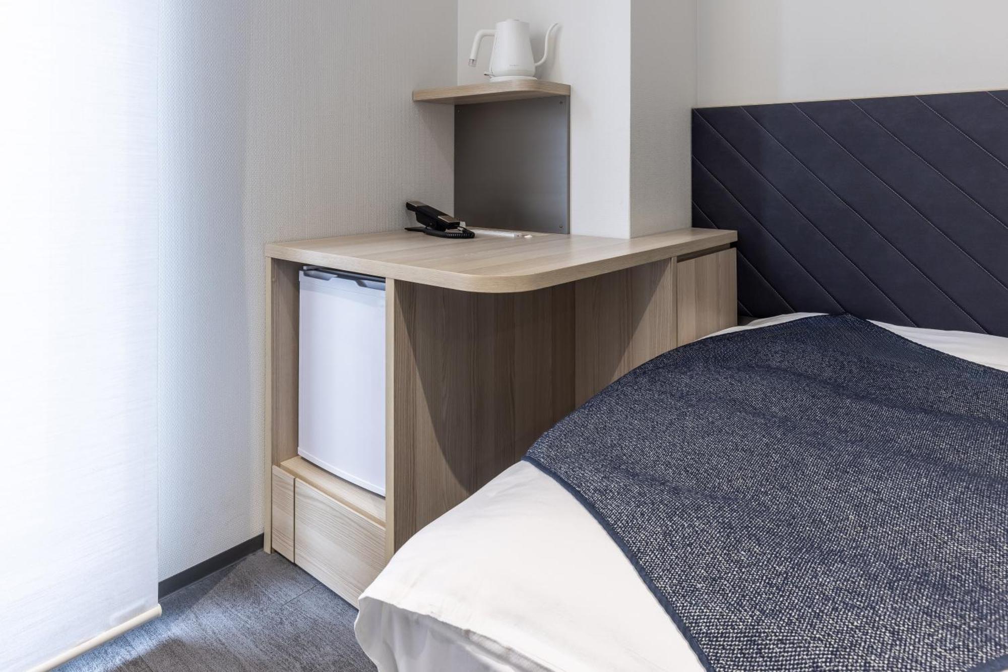 Hotel Tokyu Hommachi 4*