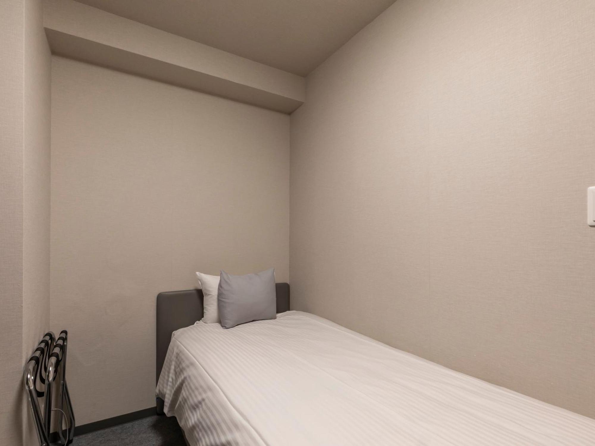 Tabist Unihotel Midosuji Hommachi Osaka