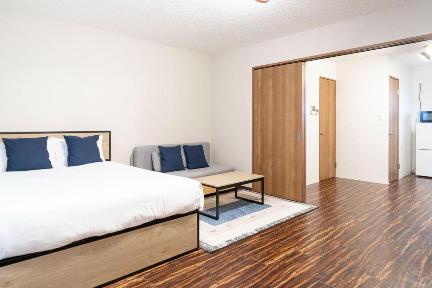 House Sinkan Apartment Osaka