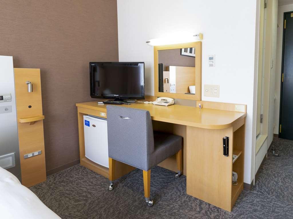 Comfort Shinsaibashi Hotel