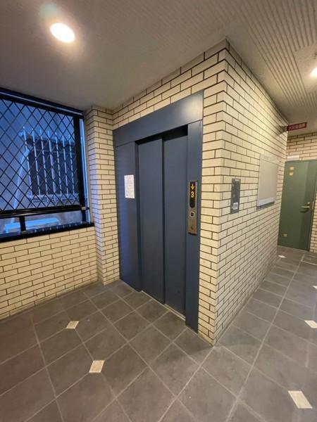 Apartment Uro 島之内 *