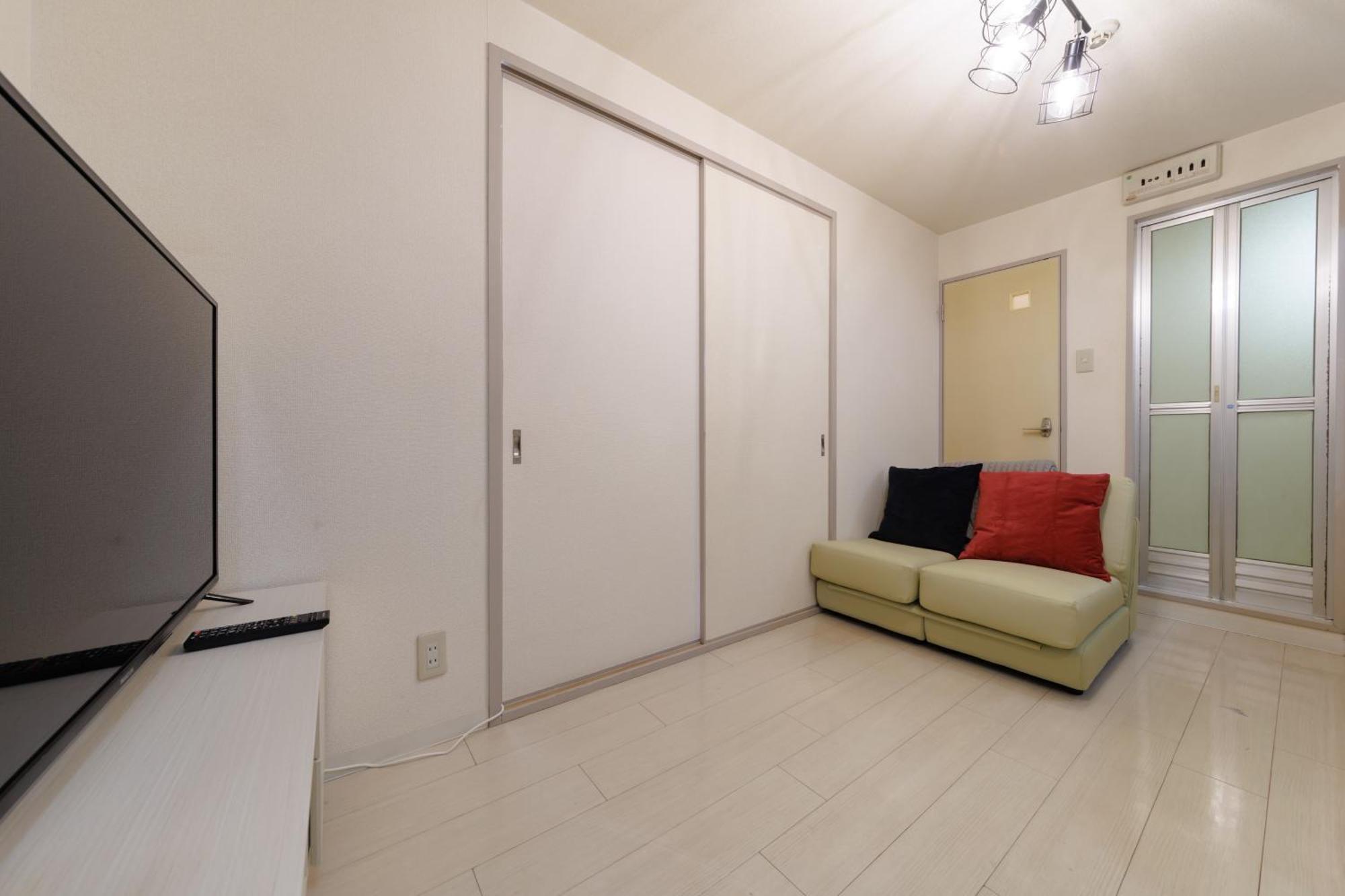 Apartment Mgi House なんば東 *