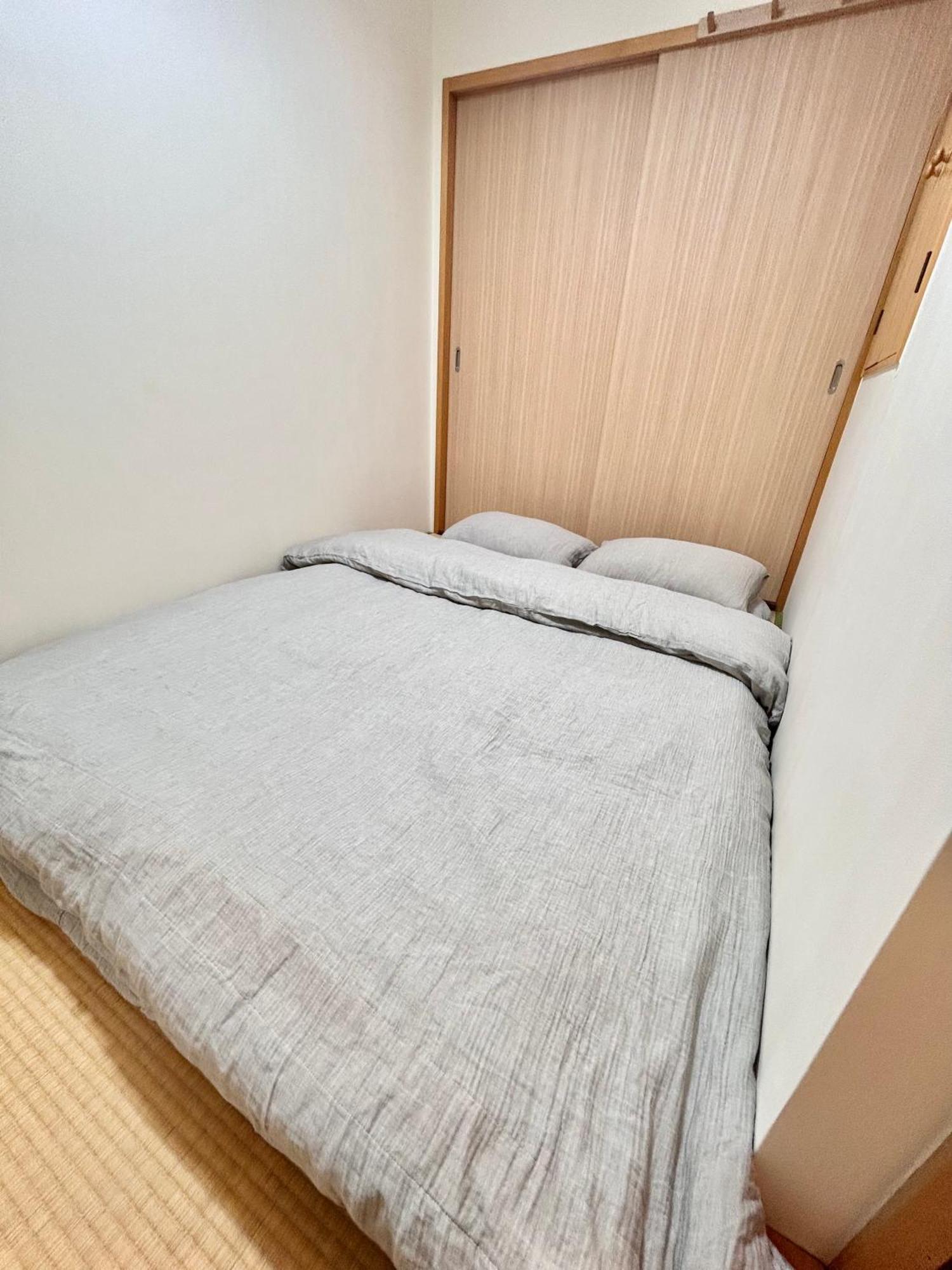 西九条駅徒歩2分usjと梅田と関空直通丸々貸切長屋koto Holiday home Osaka