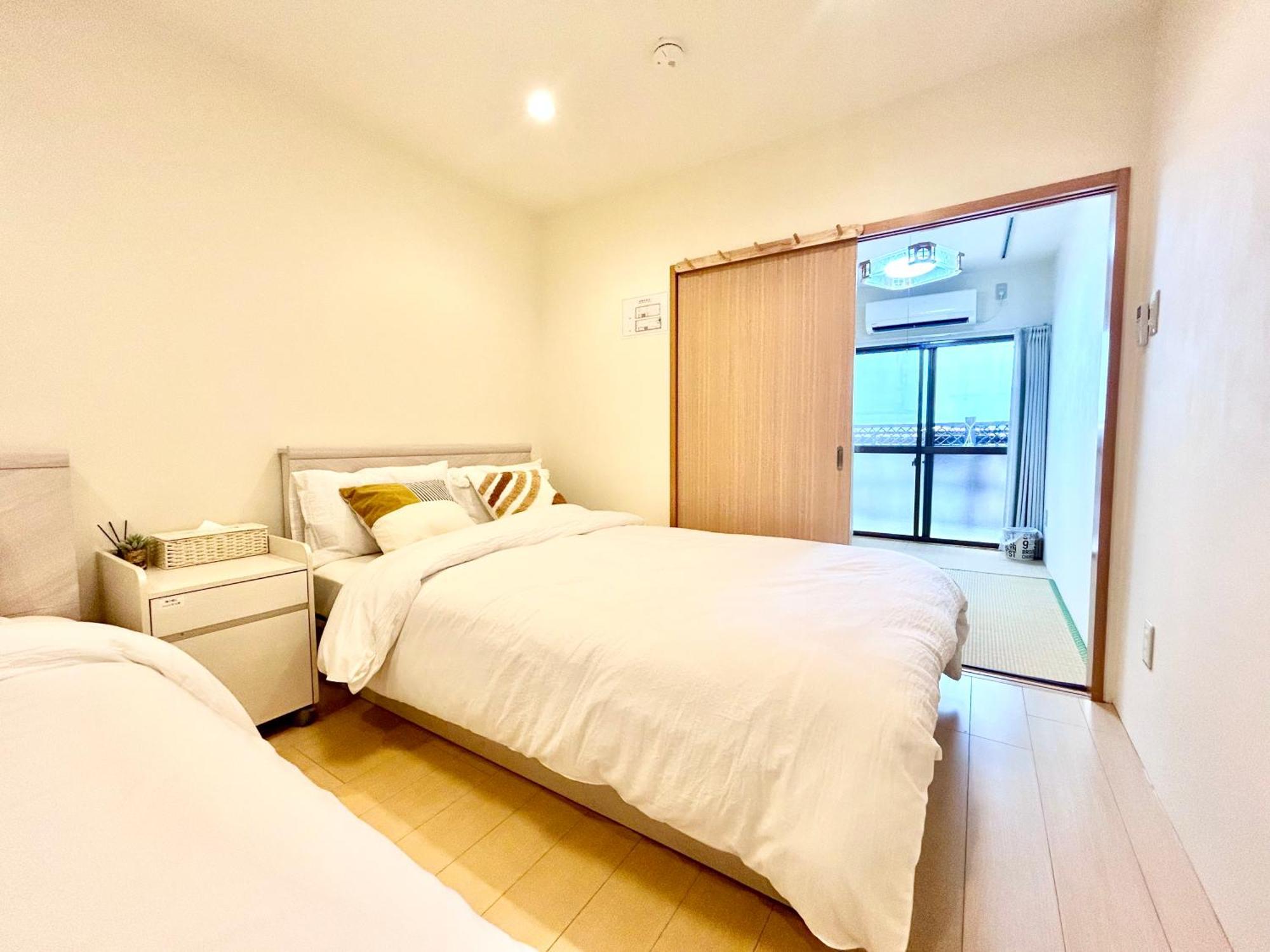 西九条駅徒歩2分usjと梅田と関空直通丸々貸切長屋koto Holiday home *