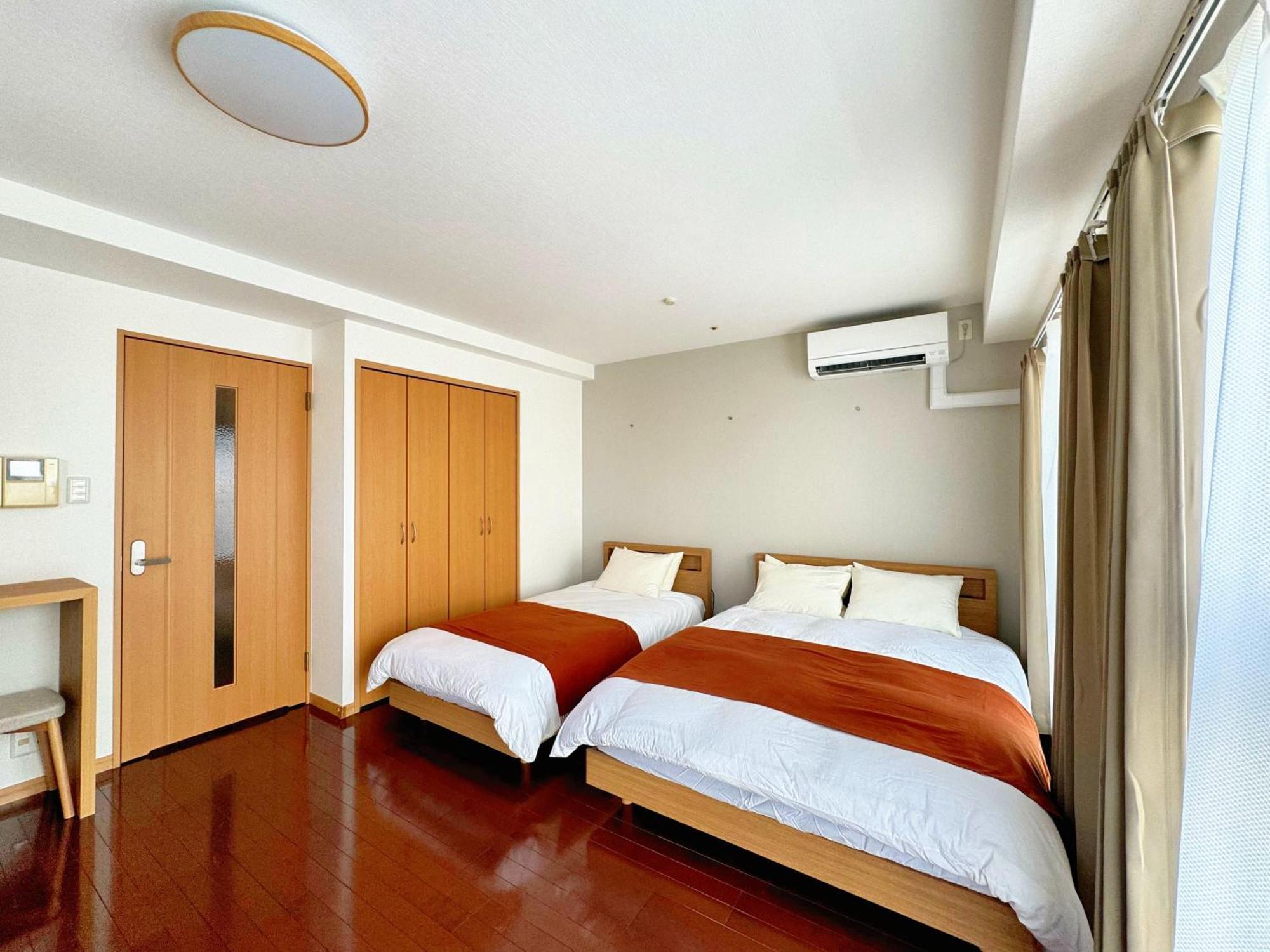 Apartment クリスタルコート難波 Osaka