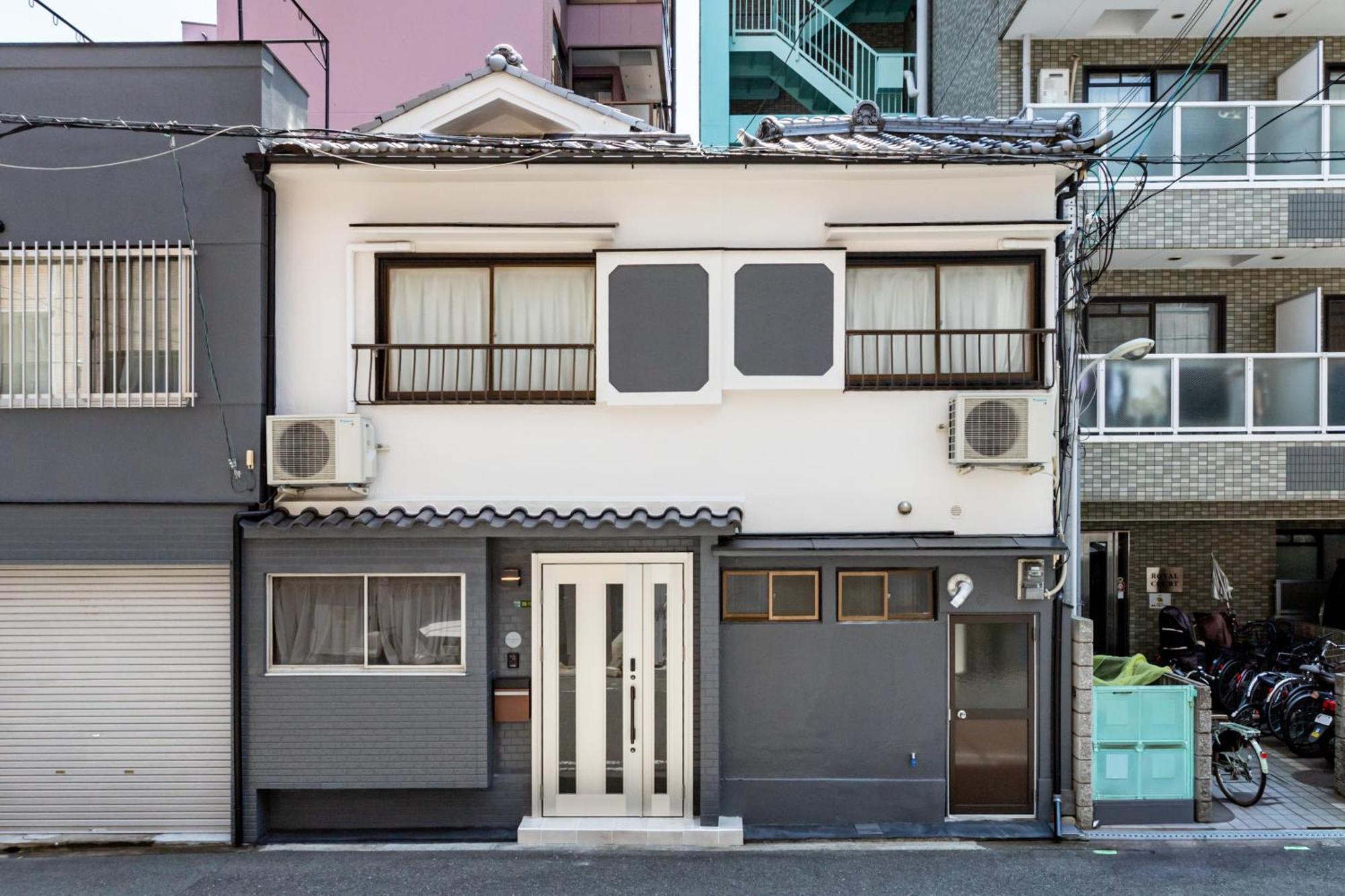 清水屋大阪西九条駅前 Osaka