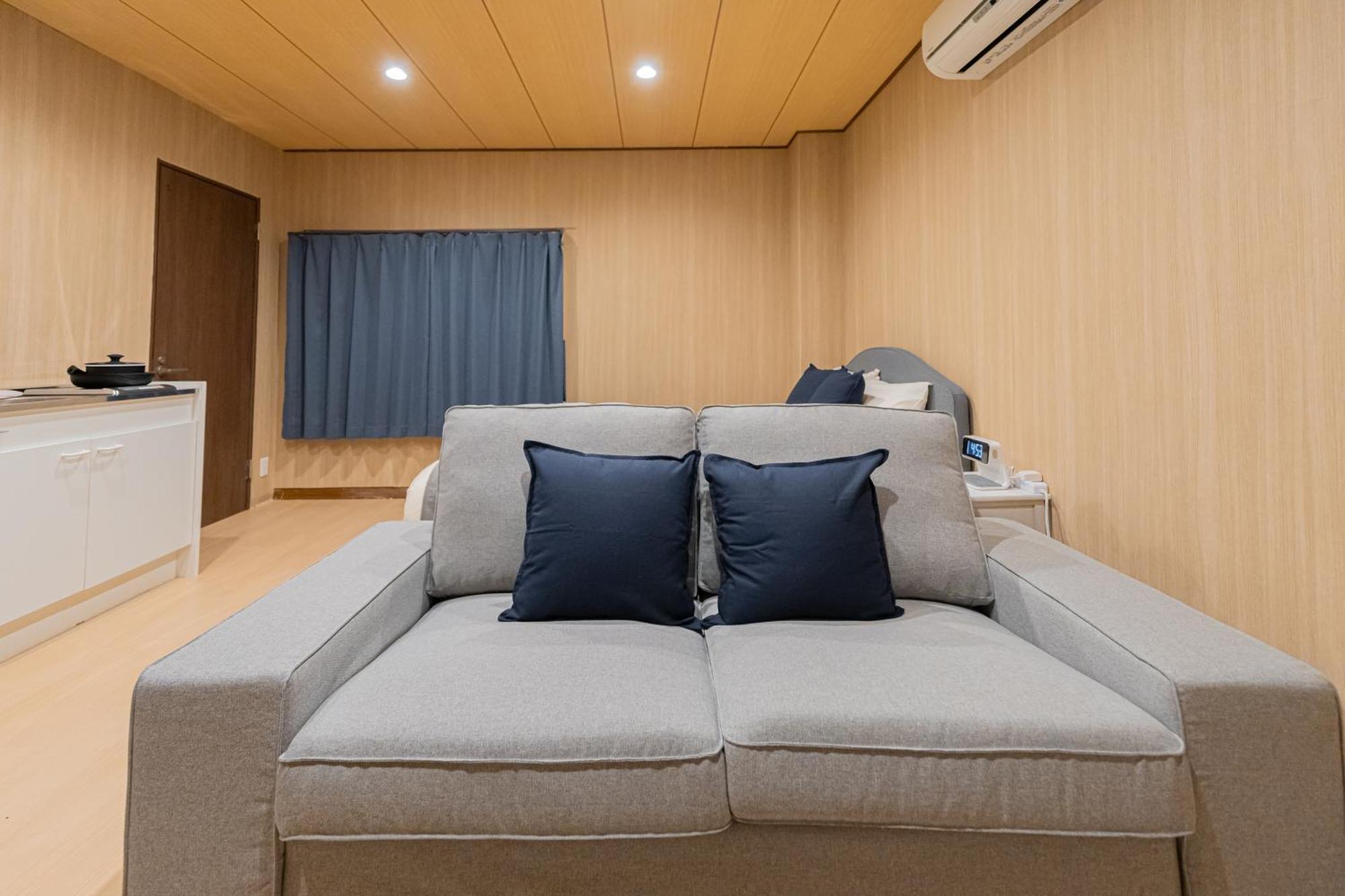 Relax Cozy Design 1min Daikokucho Apartment Osaka