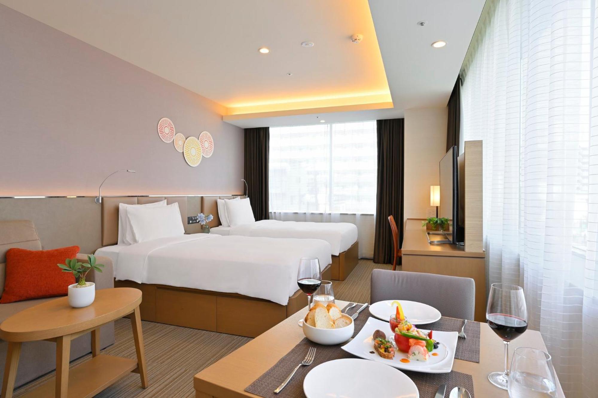 Hotel & Shin By Ihg 4*