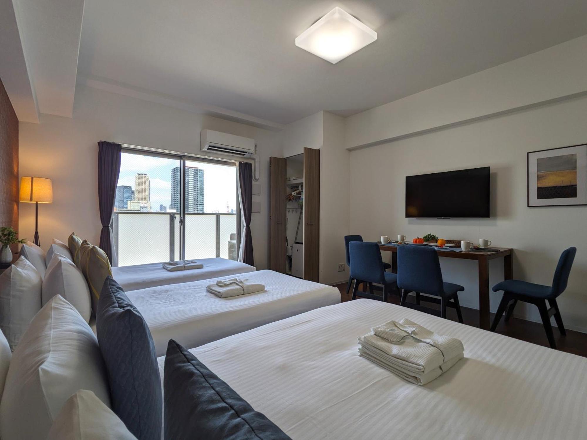 Eslead Namba Ebisu West Apartment *