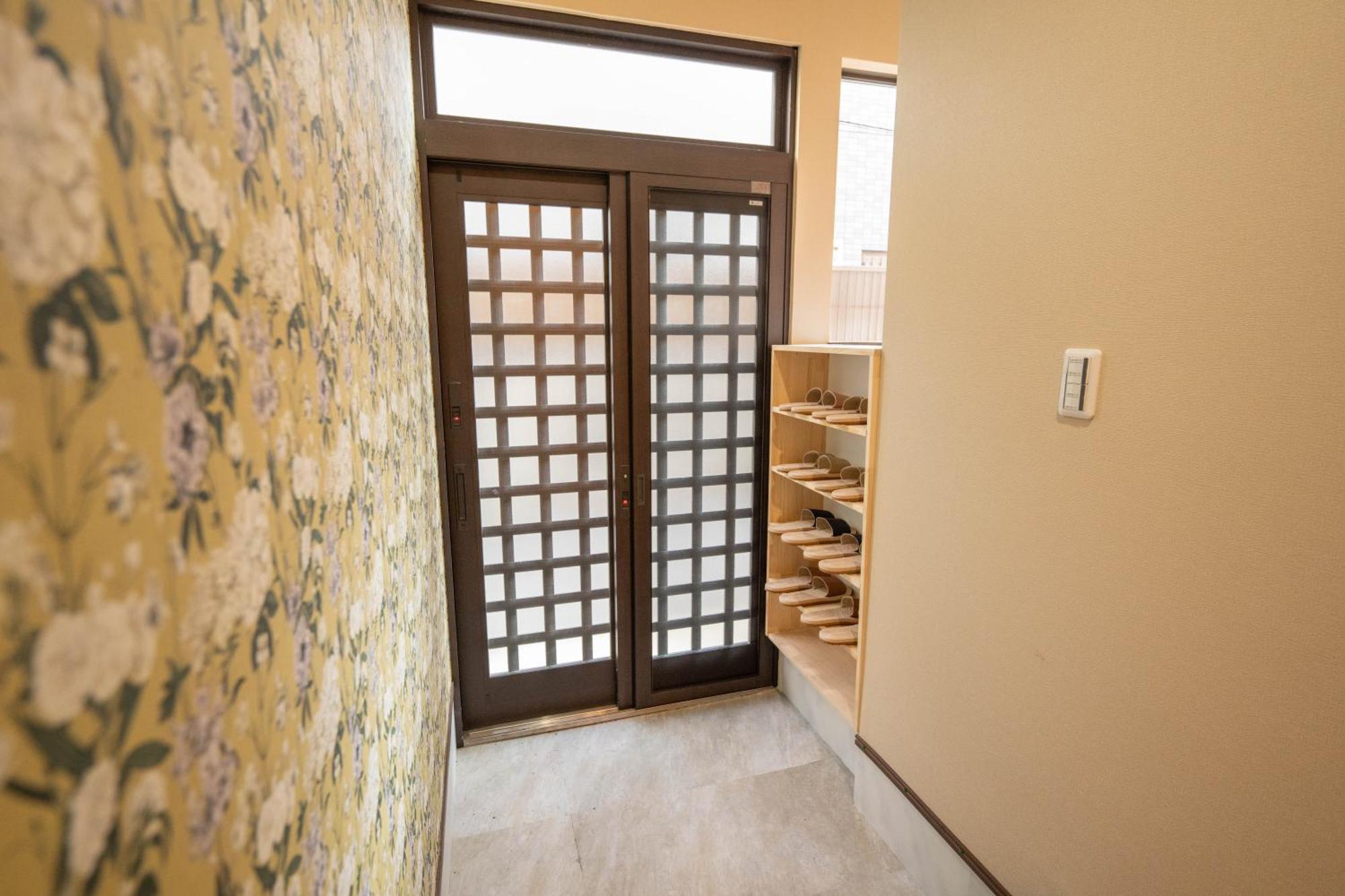 Official Trhouses 米御 宮羽 15 Minutes To Shinsaibashi, Kuromon Market And Namba Apartment *