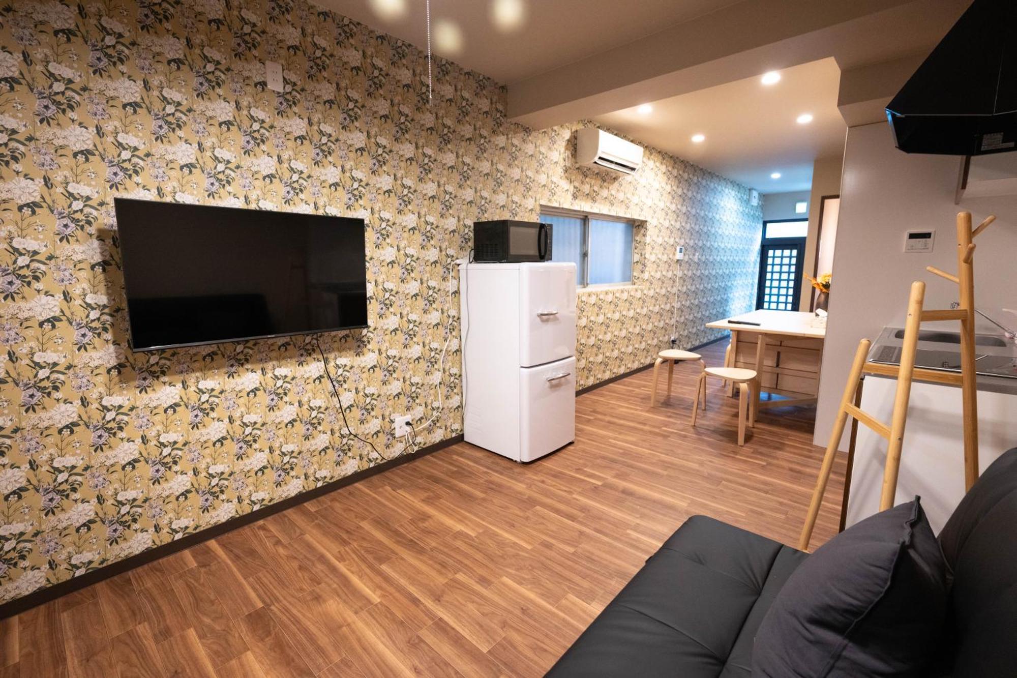Official Trhouses 米御 宮羽 15 Minutes To Shinsaibashi, Kuromon Market And Namba Apartment *