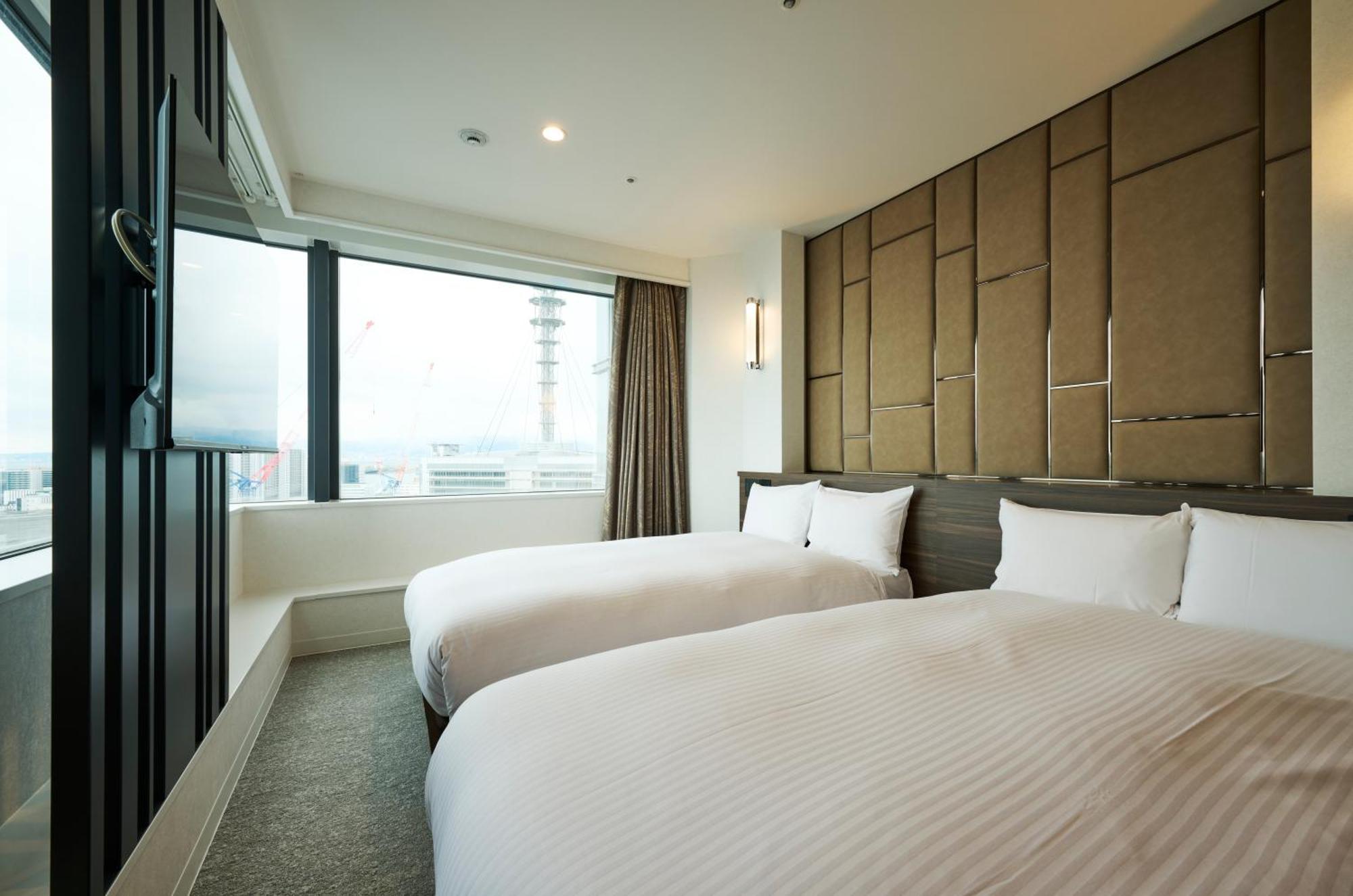 Fukuracia Osaka-bay Hotel 3*