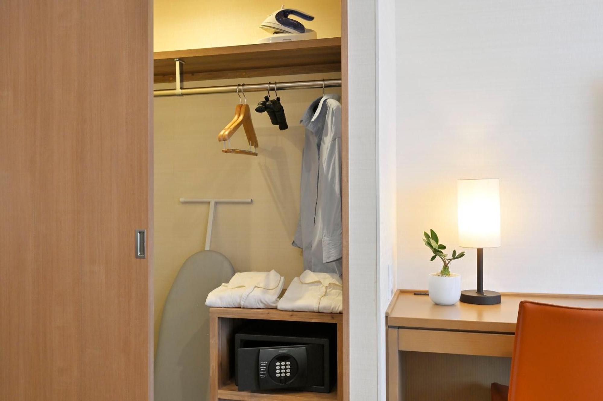 Hotel & Shin By Ihg