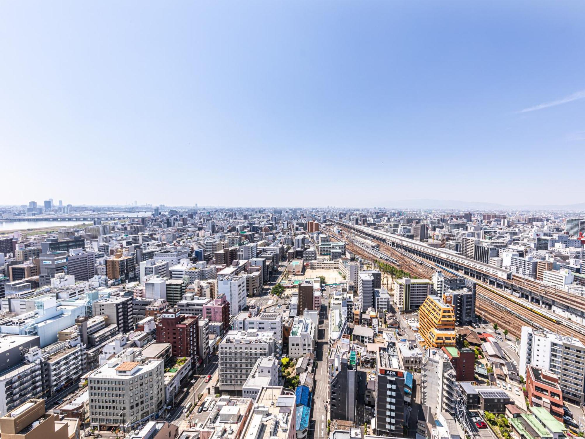 Apa Shin Eki Tower