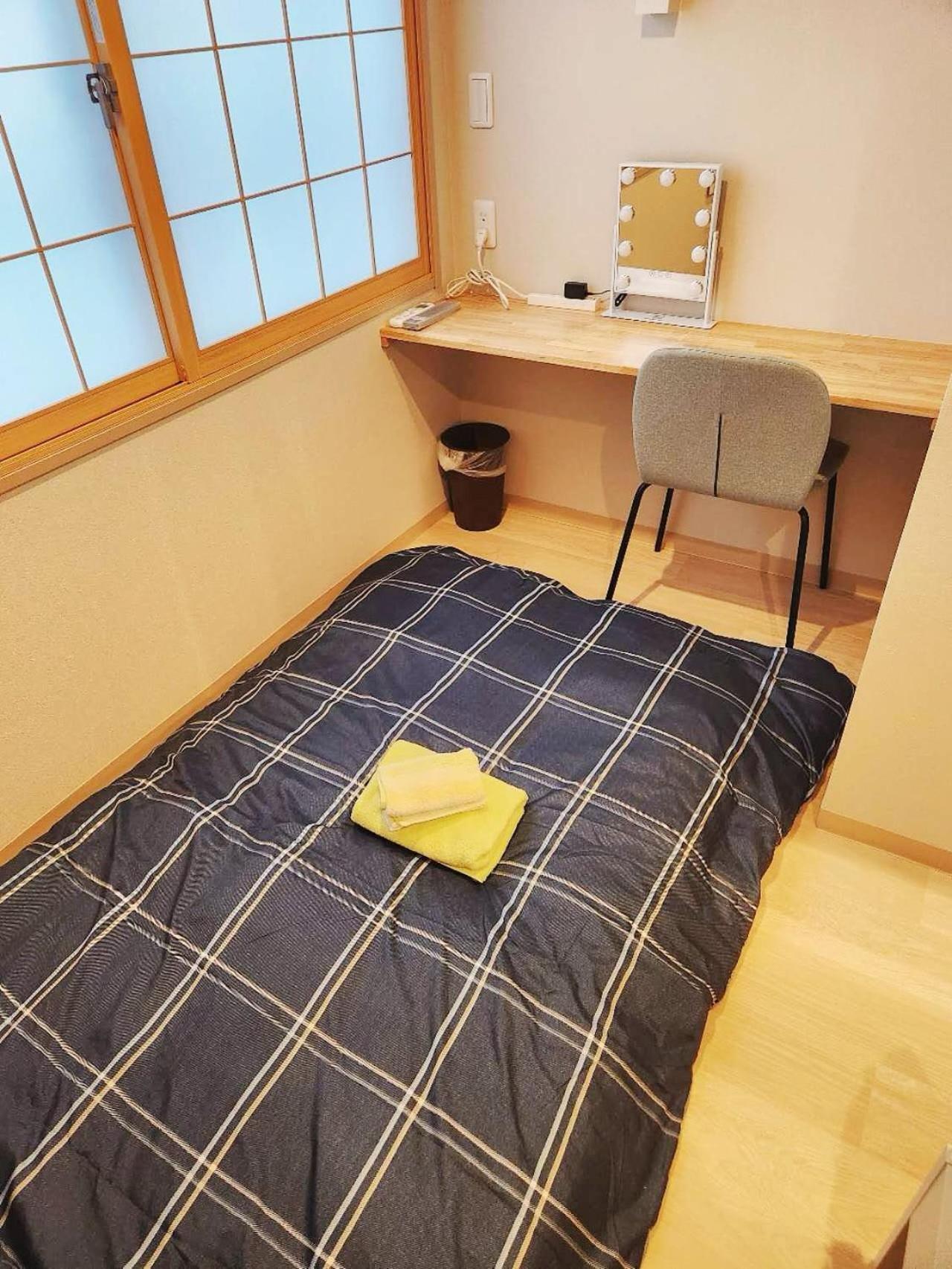Tamatsukan 玉津館, Kansai Airport 關西空港 57 Mins, Namba 6 Mins, Nihonbashi 4 Mins, Universal 37 Mins, Nara 30 Mins, Walk Jr Tsuruhashi 7 Mins, Early Check In Holiday home