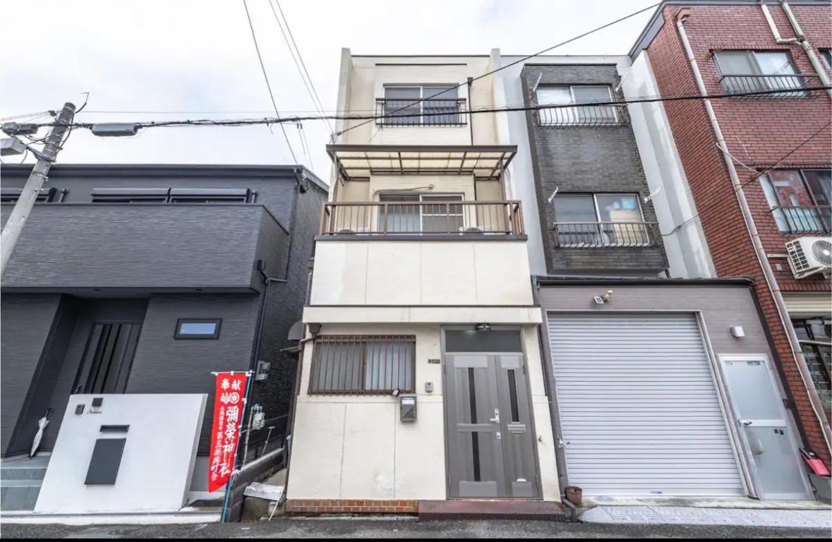 Apartment Memories Trip 鶴橋 一軒家丸々貸切 最大12名宿泊可能 Osaka