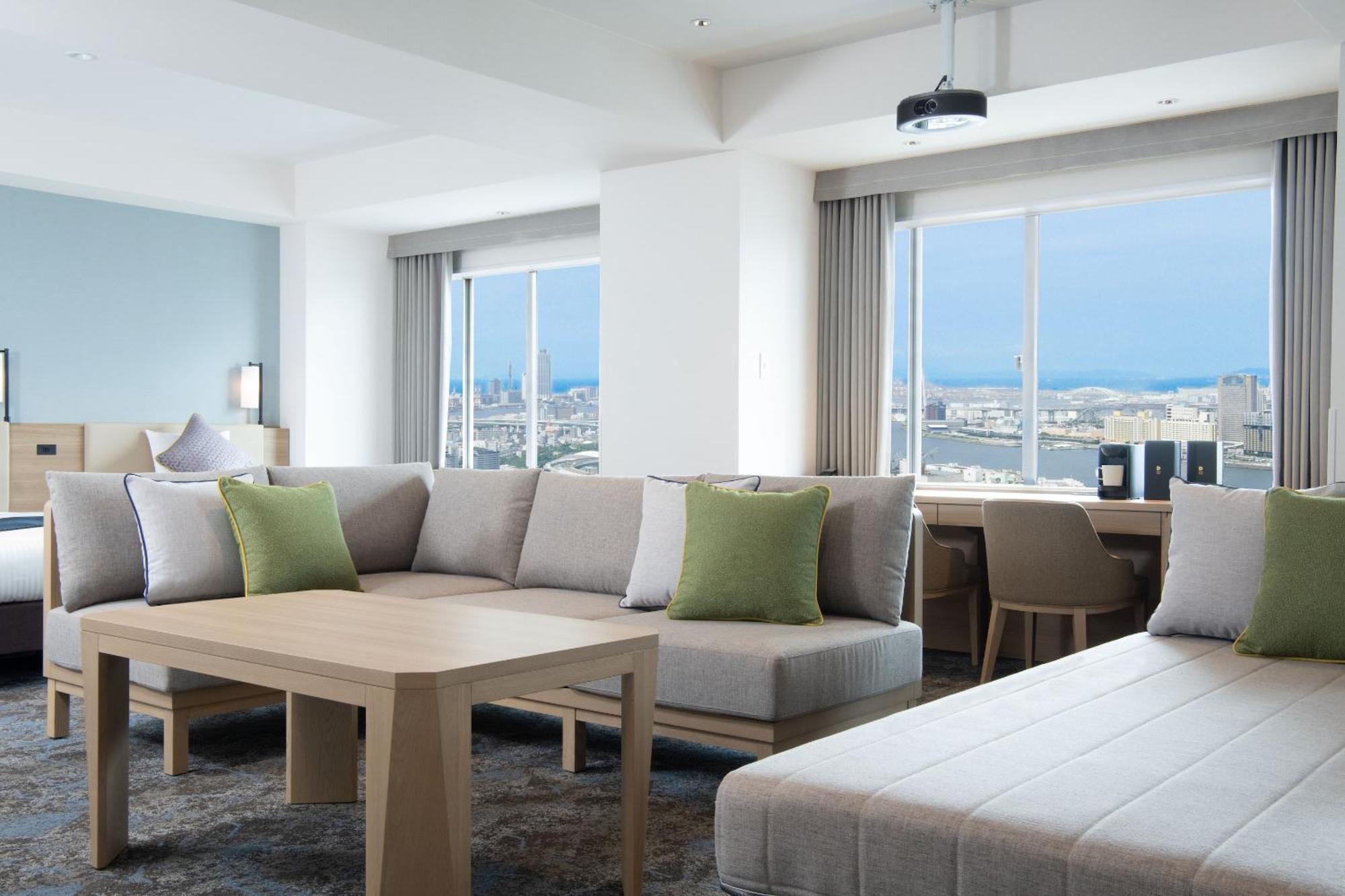 Art Bay Tower 4*