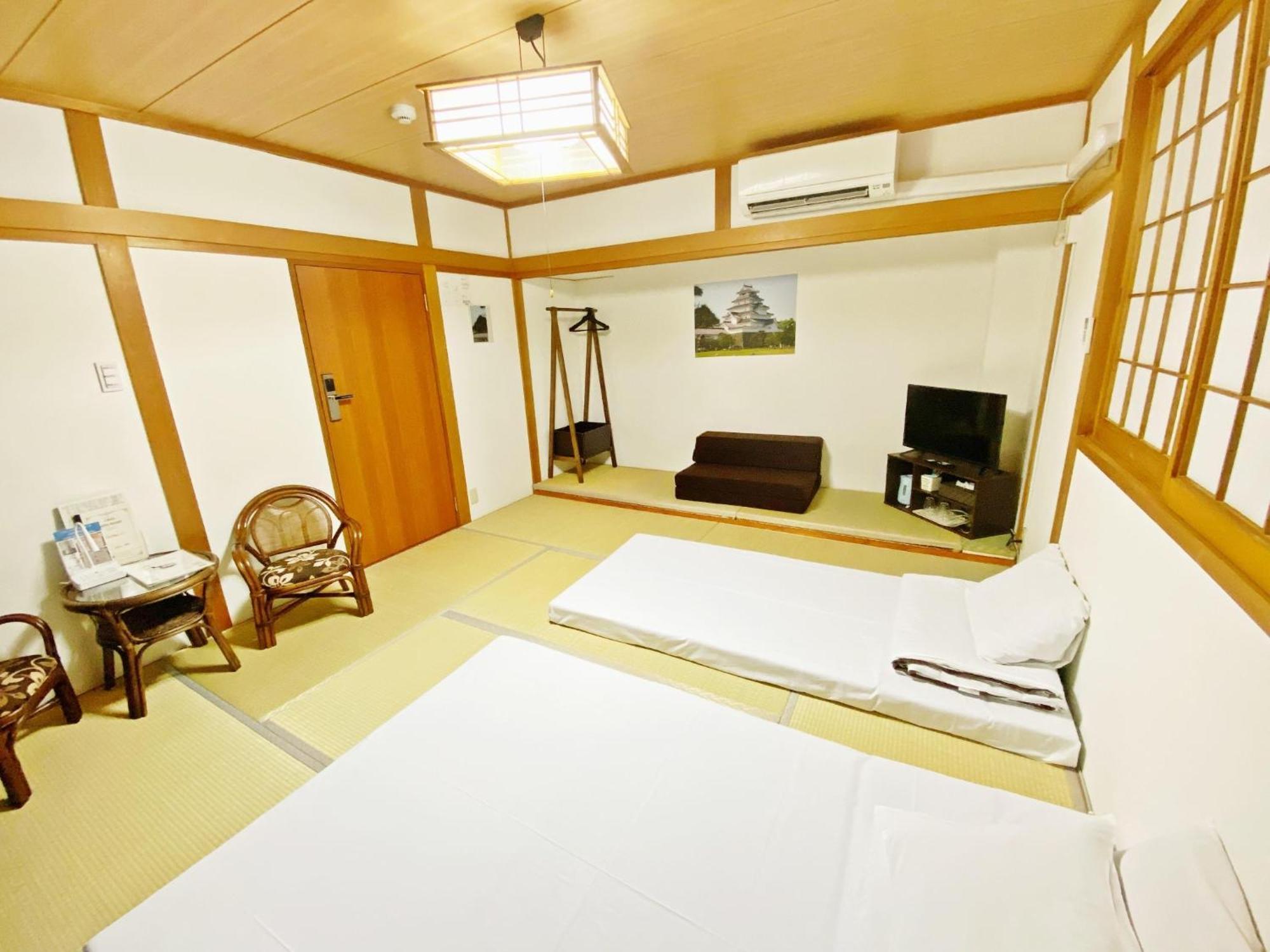 Holiday home Reina Tsuruhashi Station - Vacation 15369