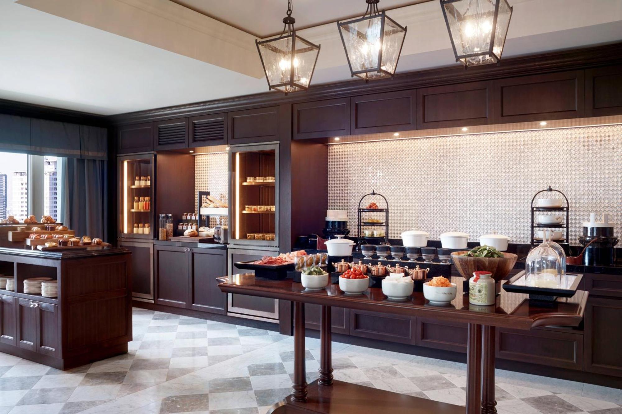 Hotel The Ritz-carlton 5*