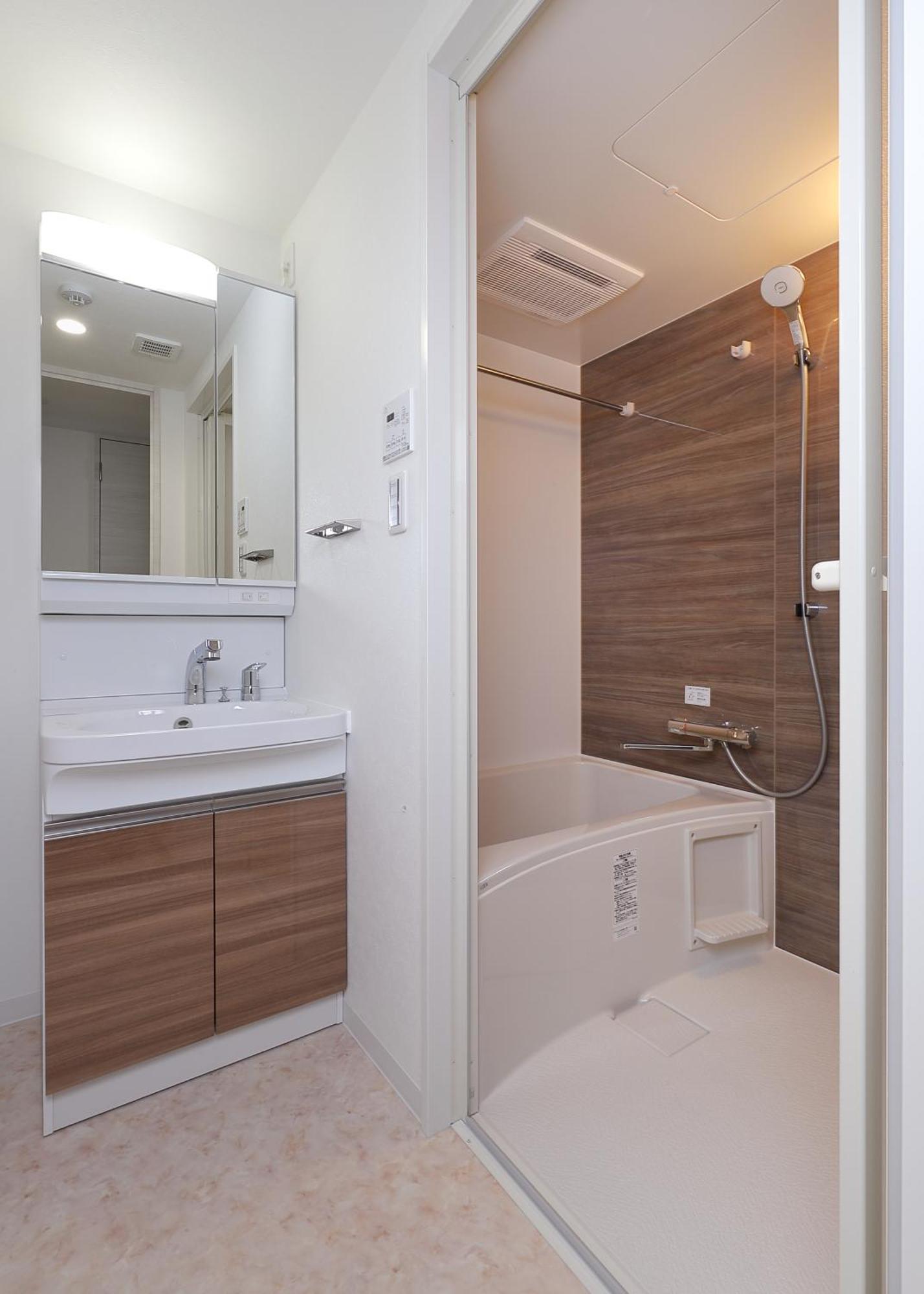 全新開幕 Fortune House 3路線 難波1分 奈良 交通便利 Wifi Apartment *