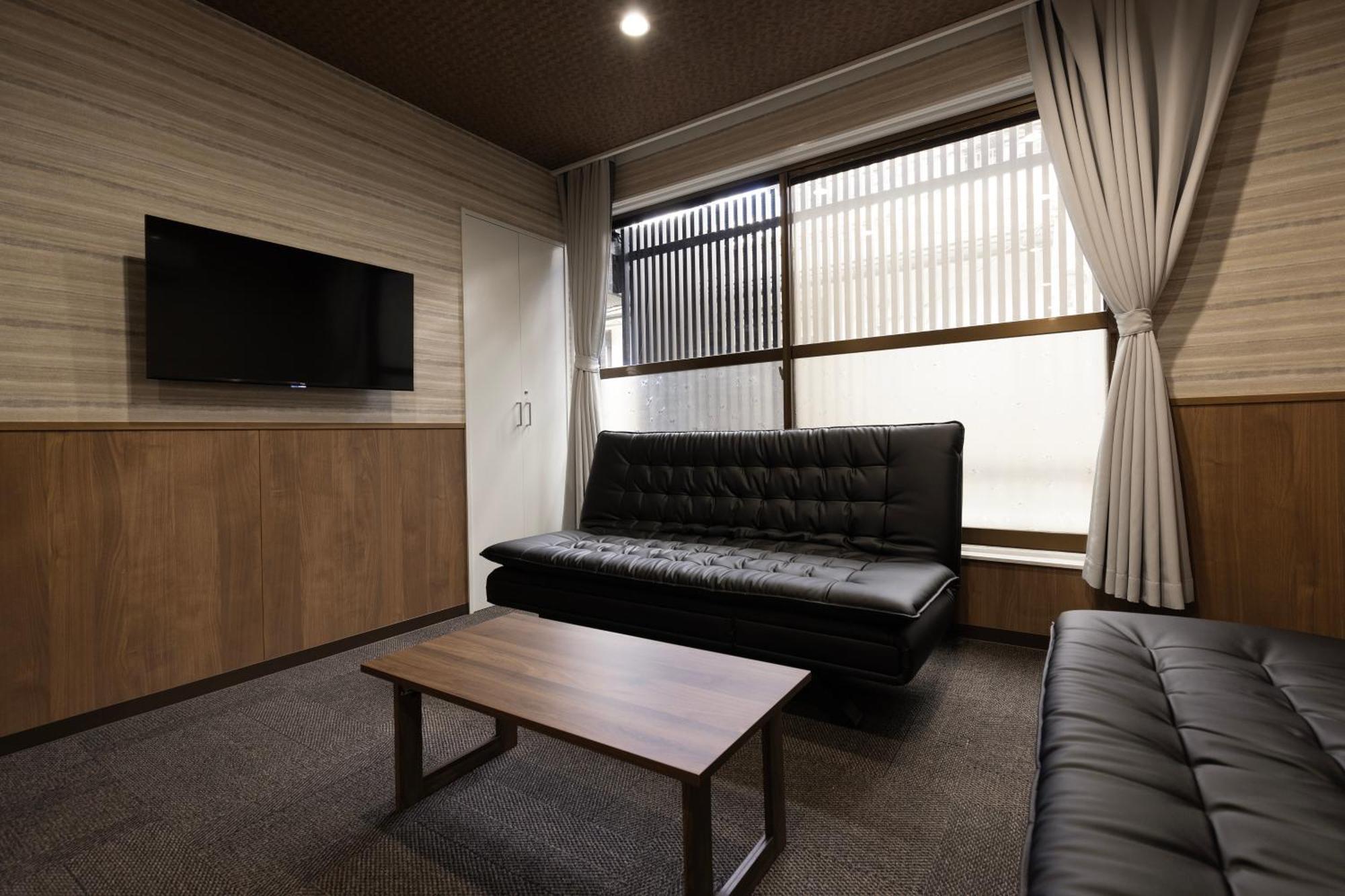 Apartment ホワイトドラゴン60 *
