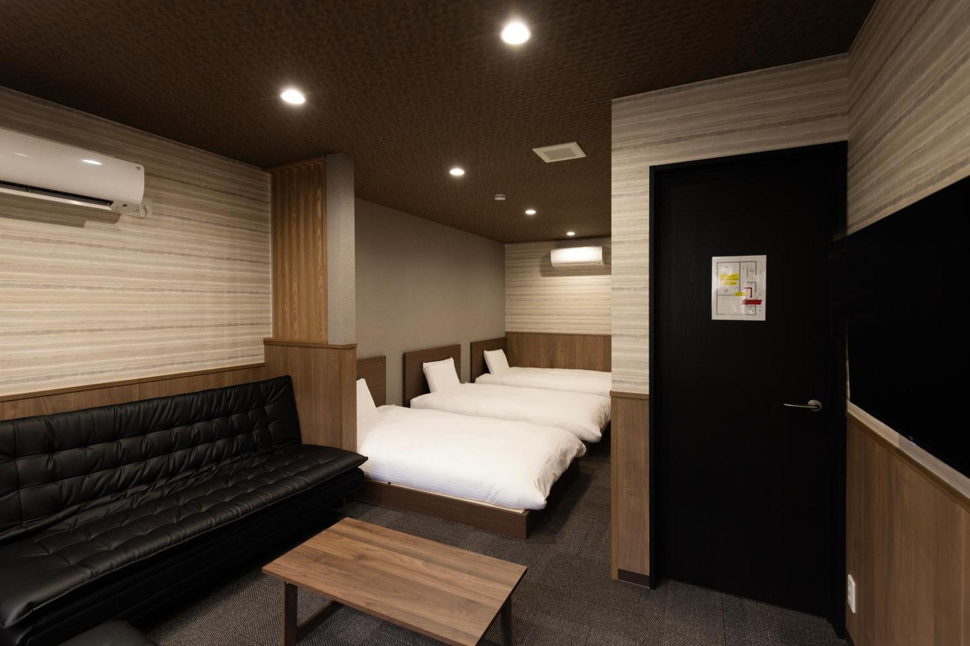 ホワイトドラゴン60 Apartment Osaka