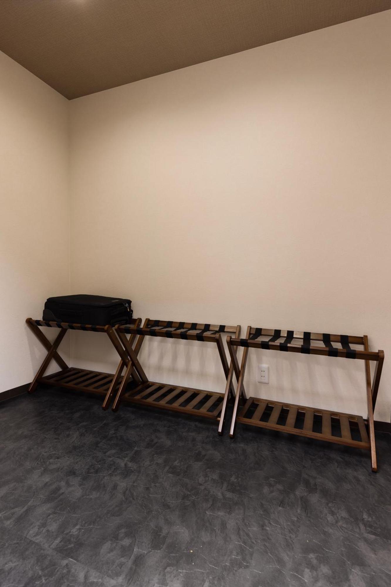 ホワイトドラゴン60 Apartment Osaka