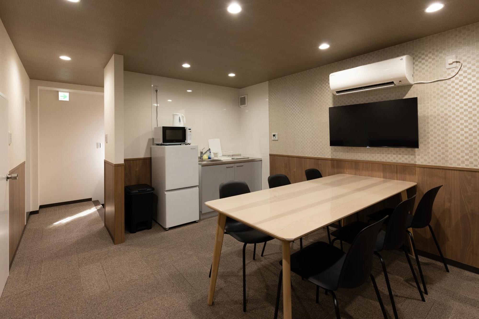 Apartment ホワイトドラゴン60 Osaka