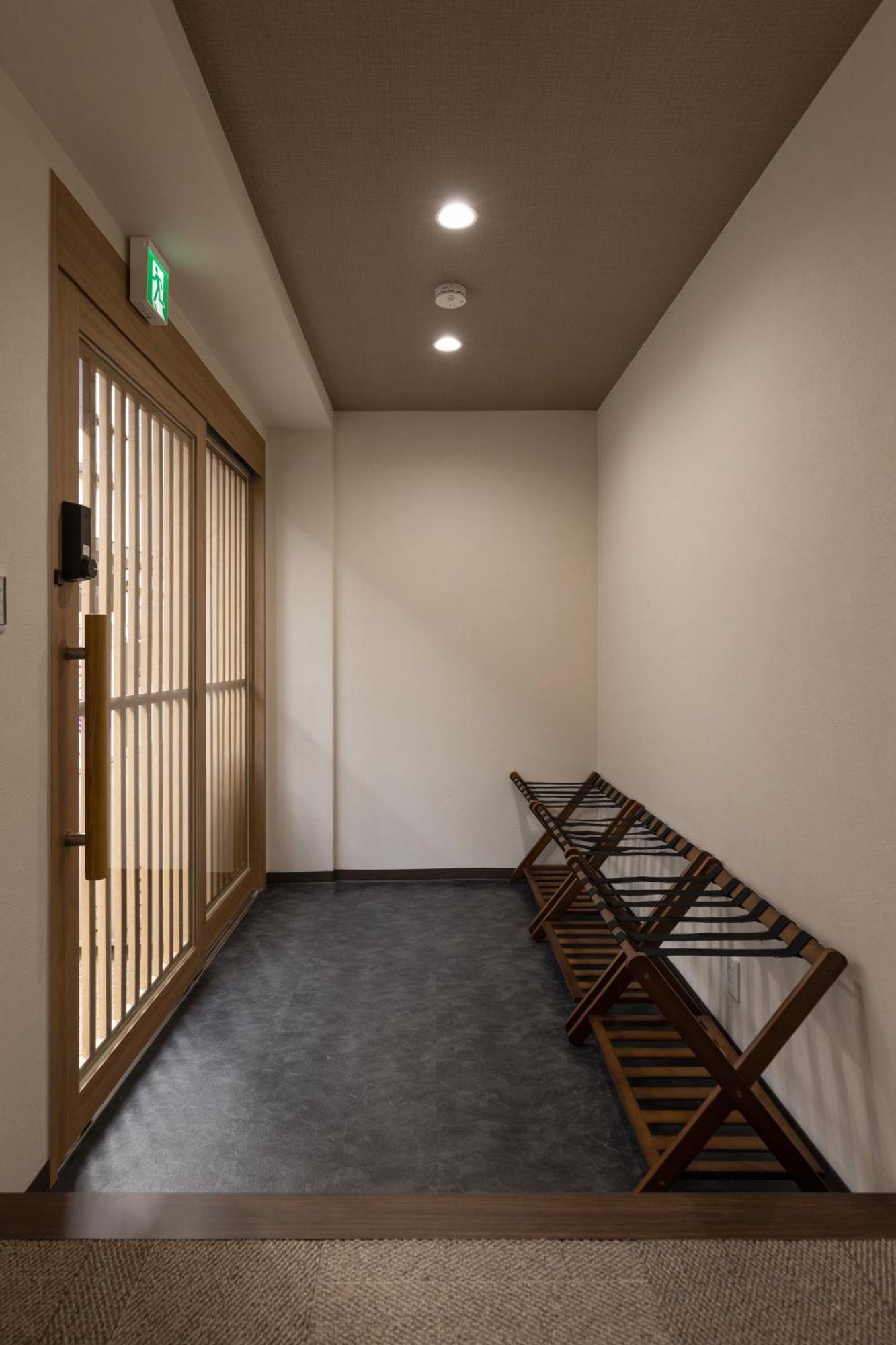 ホワイトドラゴン60 Apartment *