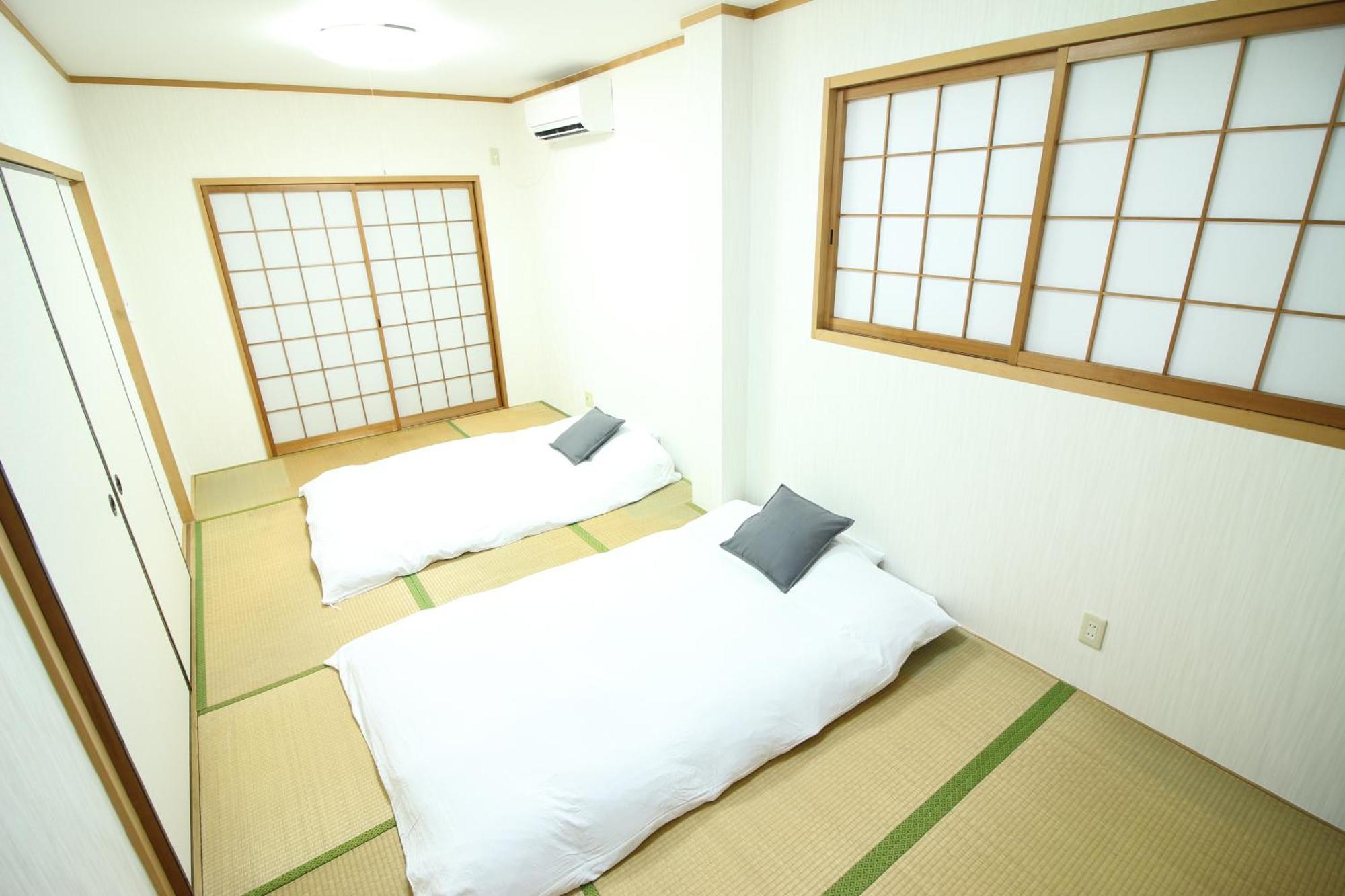 Y House 大阪九条 * Osaka