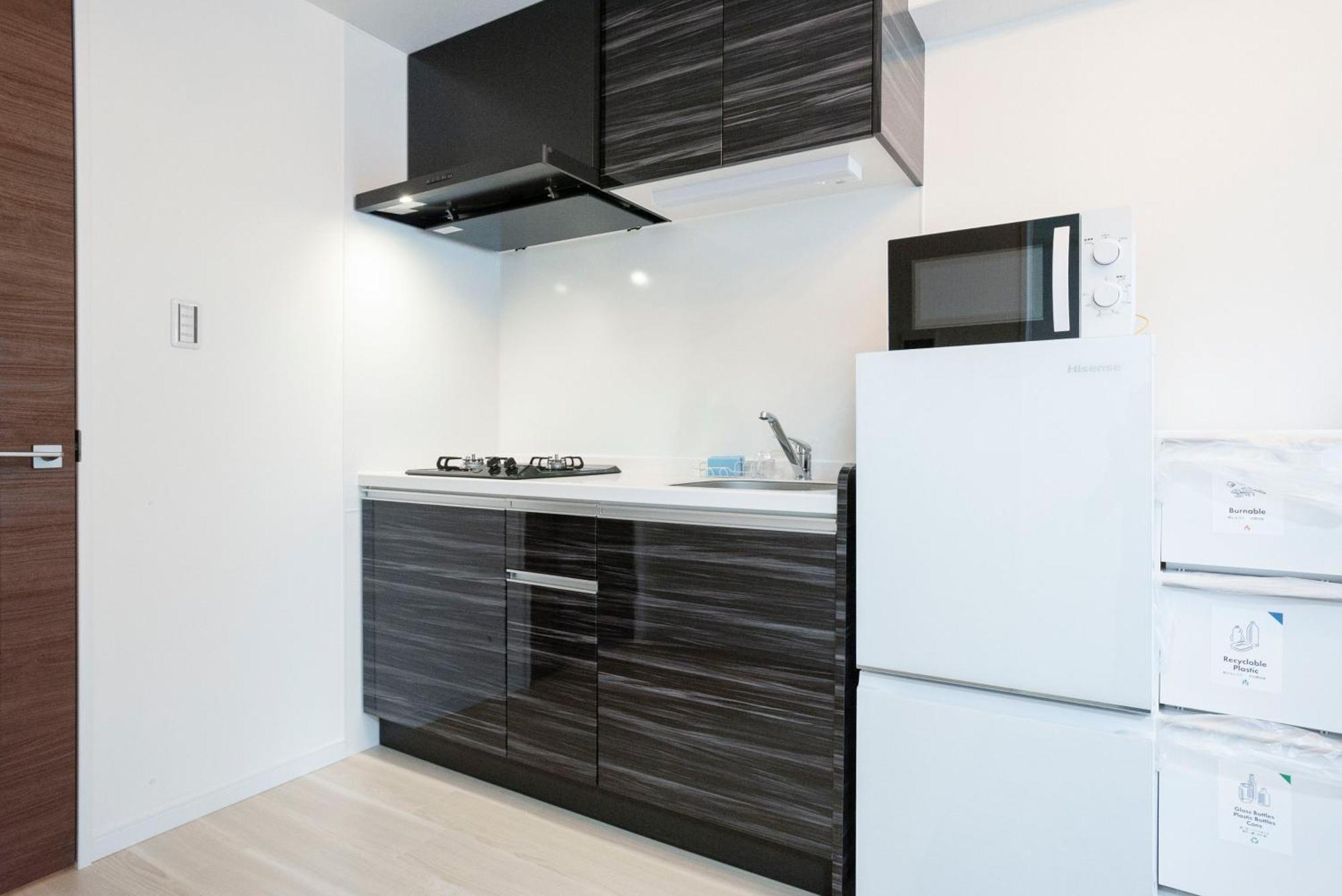 Art Shin-osaka West Apartment *