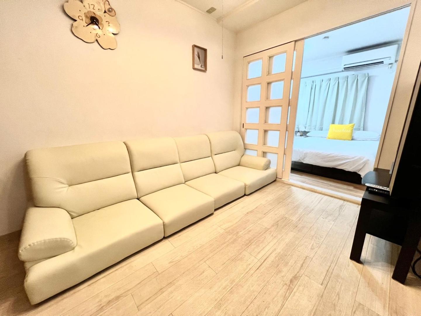 9人可能/難波駅一駅/40m2/ Gran303 Apartment *