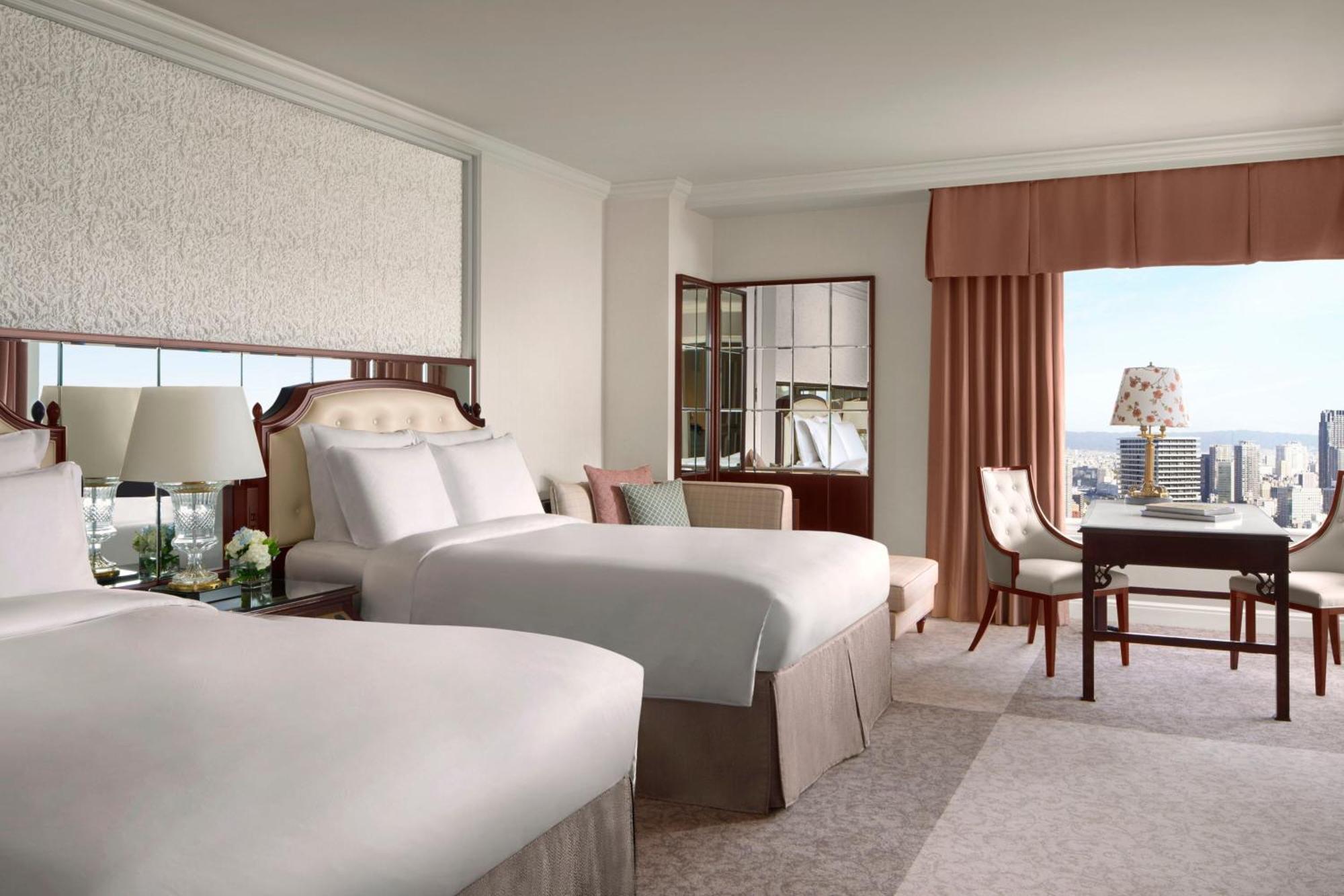 The Ritz-carlton