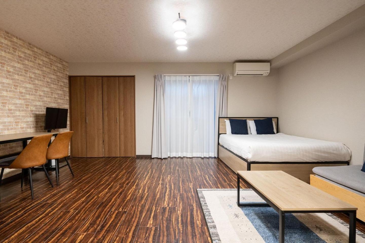 House Sinkan Apartment Osaka