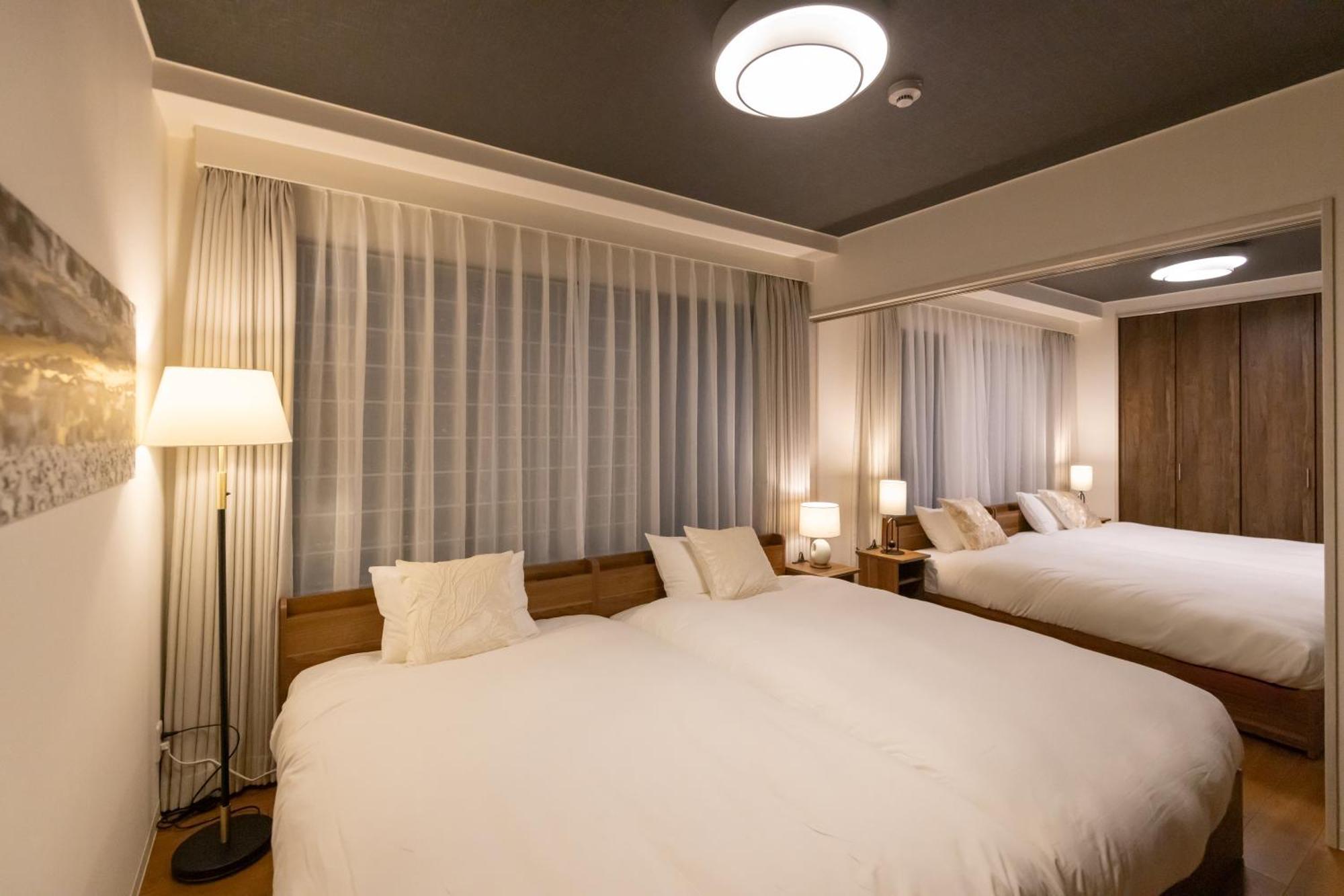 Atrium Deluxe - Self Check-in Only Apartment *