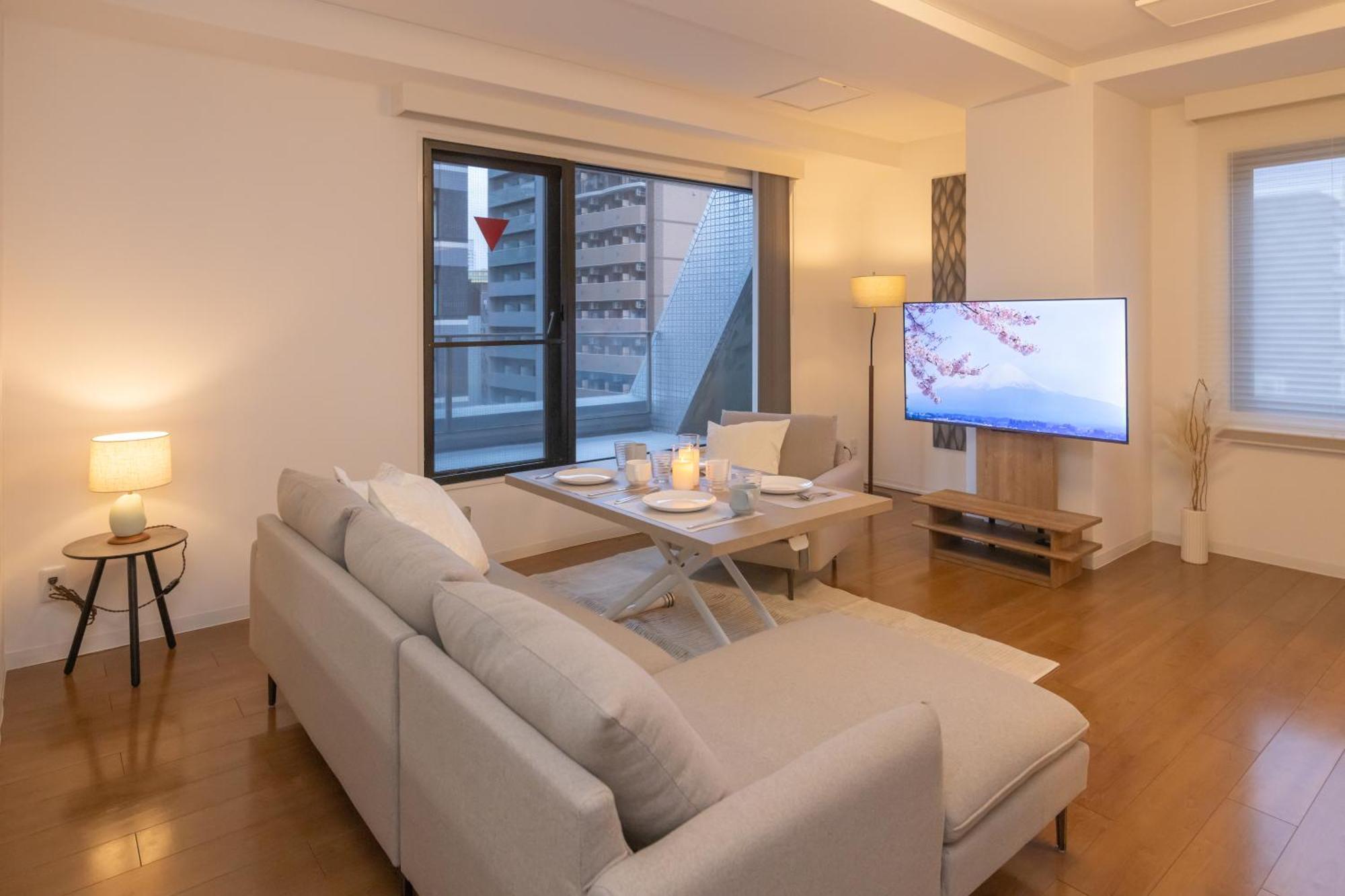 Atrium Deluxe - Self Check-in Only Apartment *