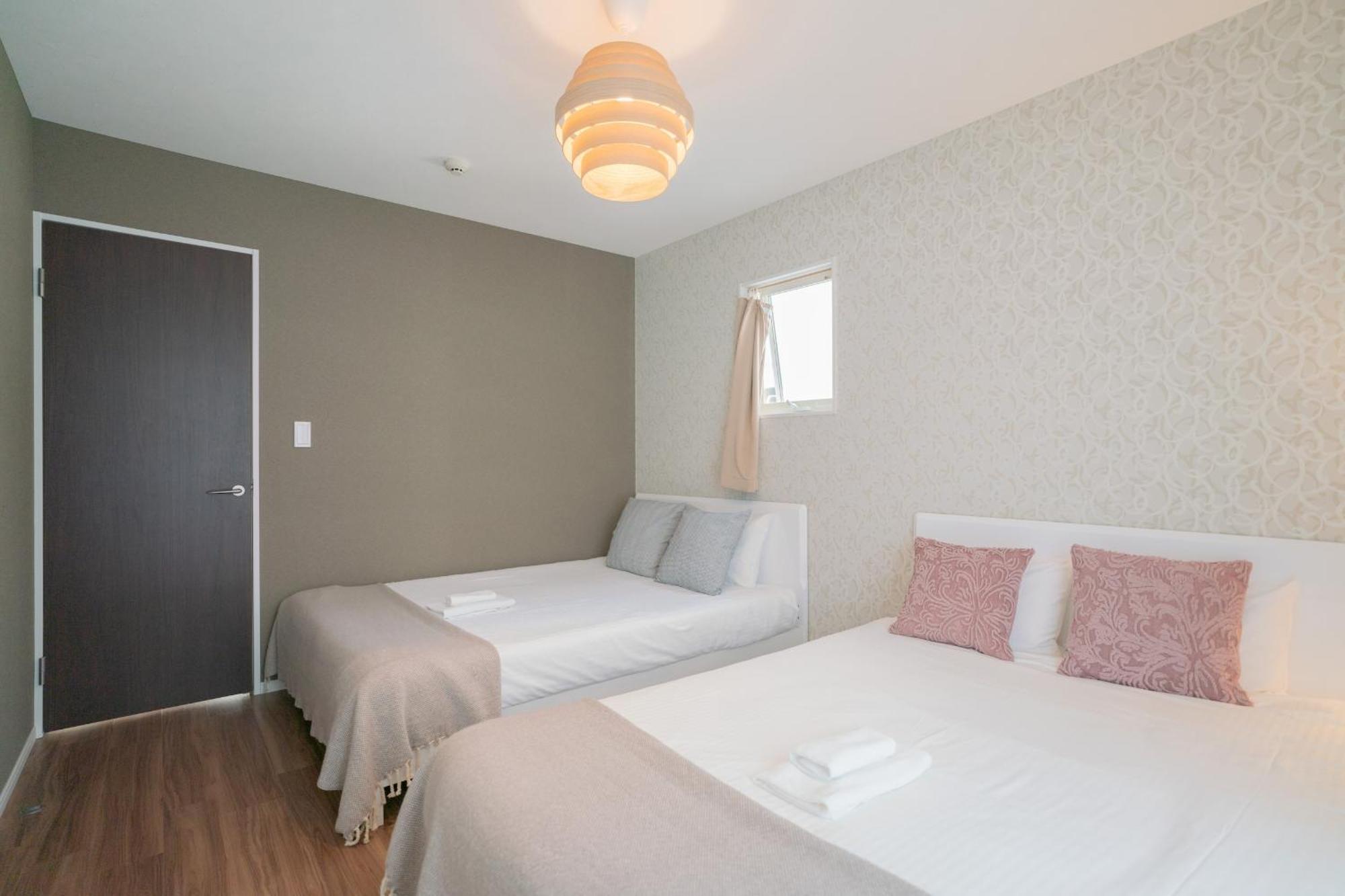 中道ikanikan　roomb Apartment