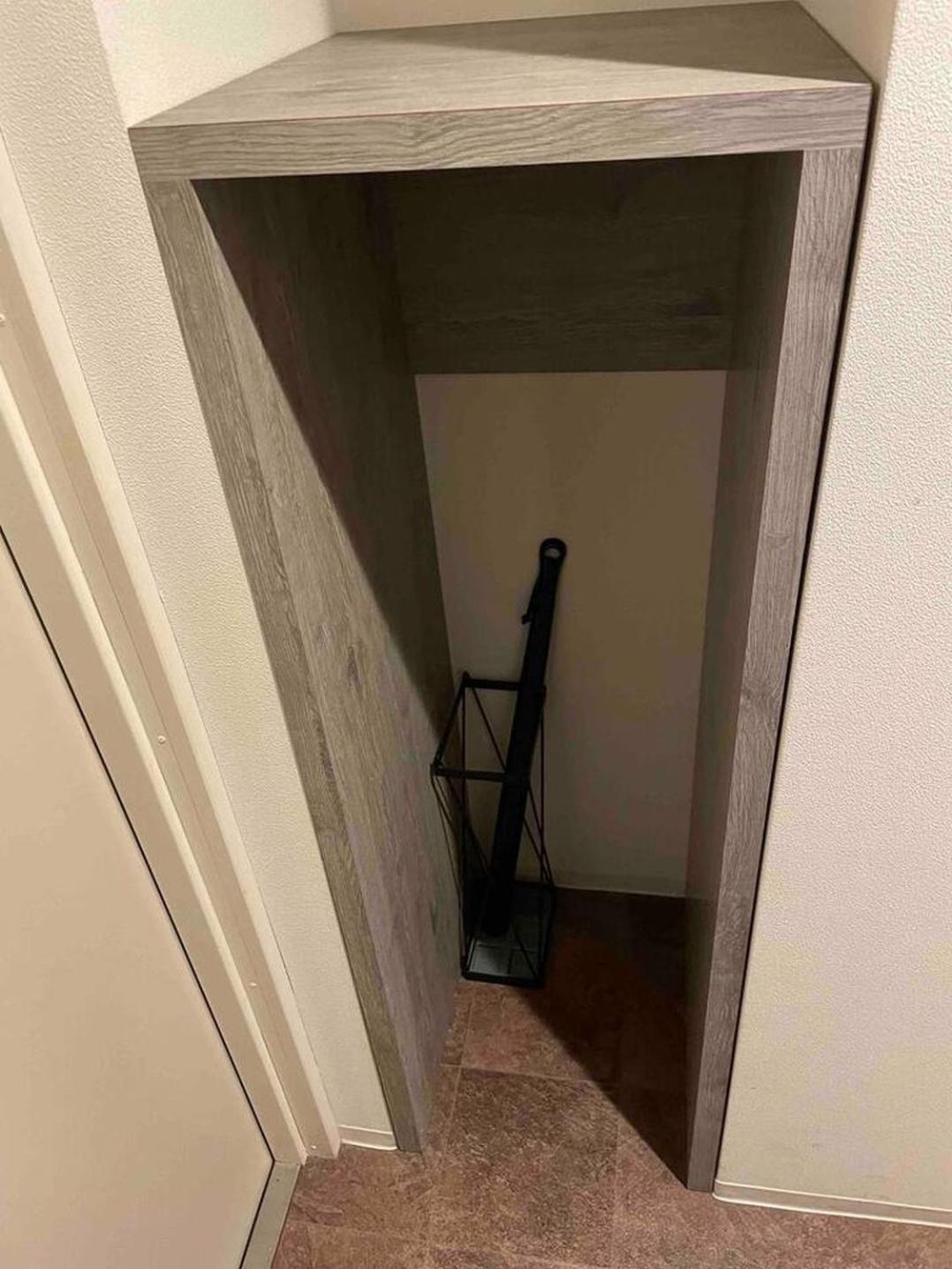 Apartment ロカンダ新大阪402 *